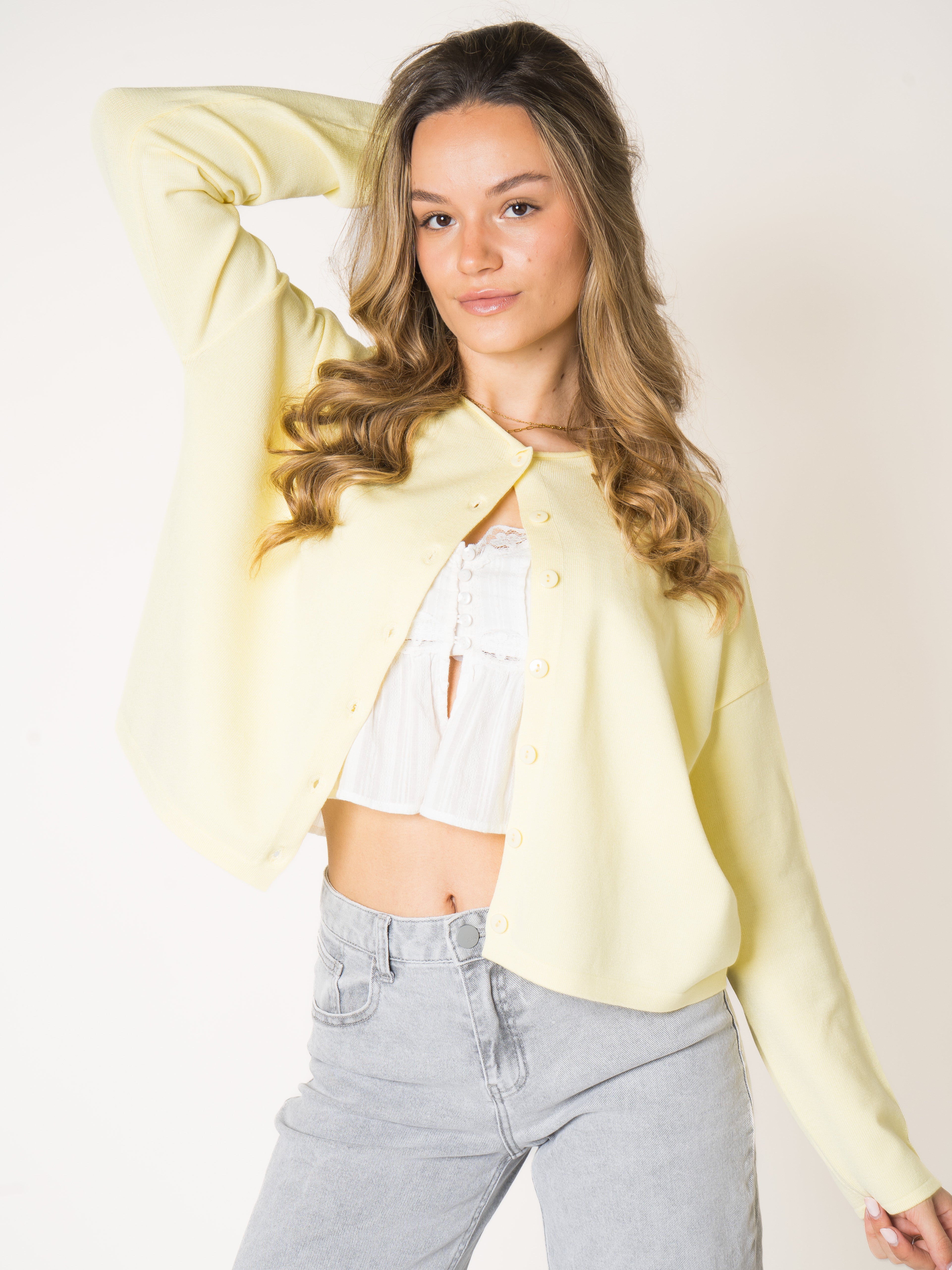 #Farbe_Butter Yellow