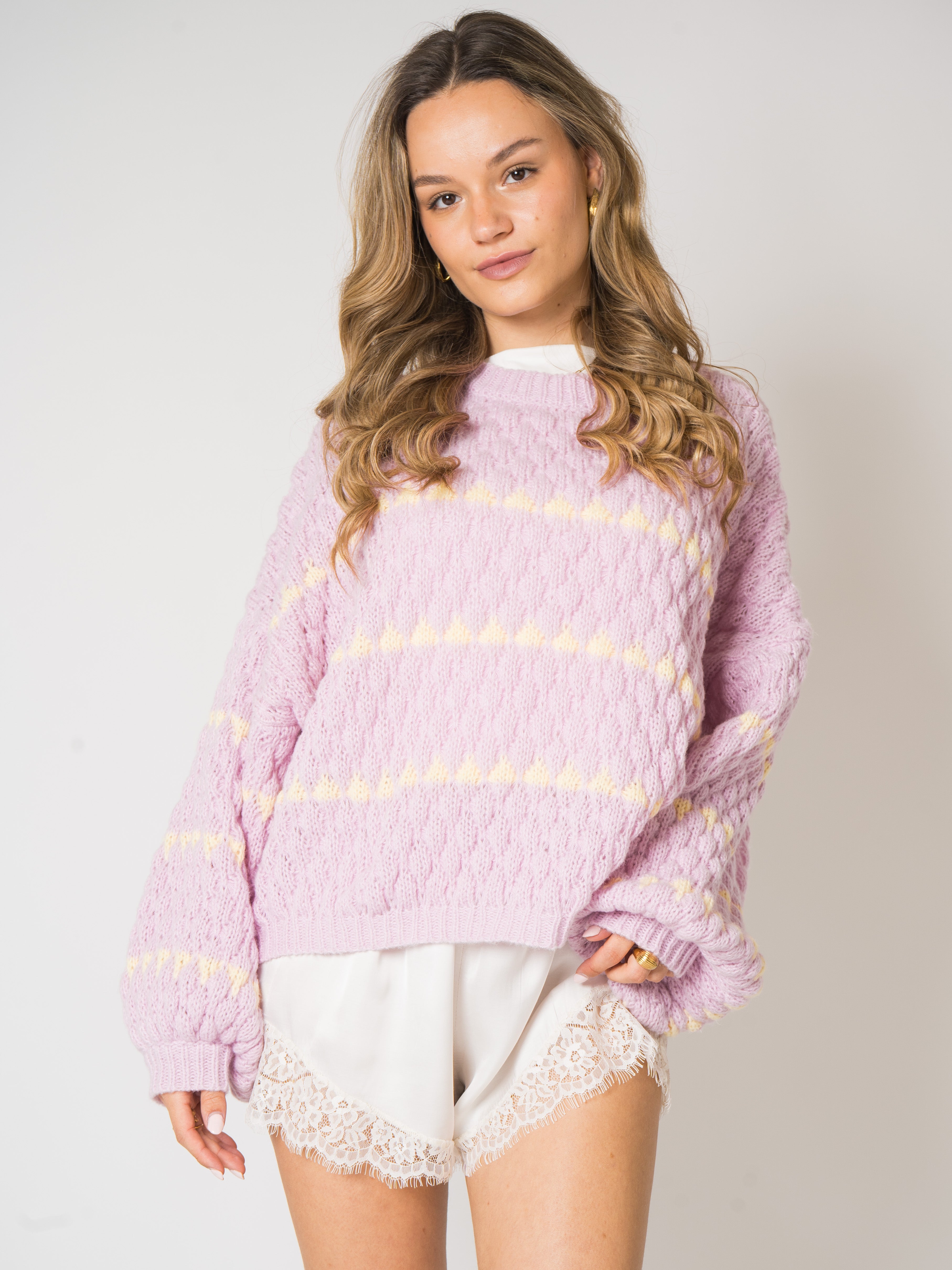 Cloud Dancer Lace Shorts