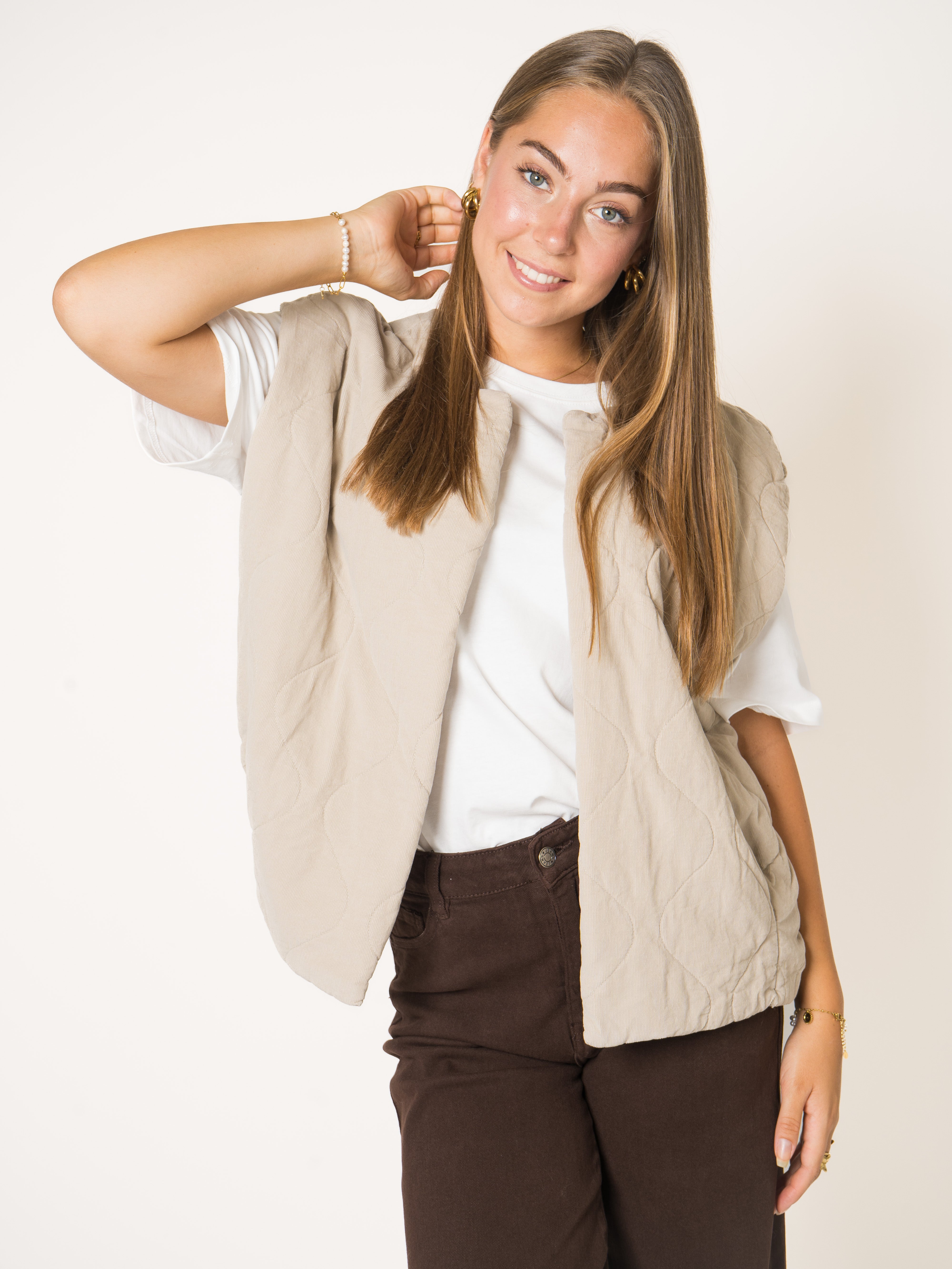 #Farbe_Beige
