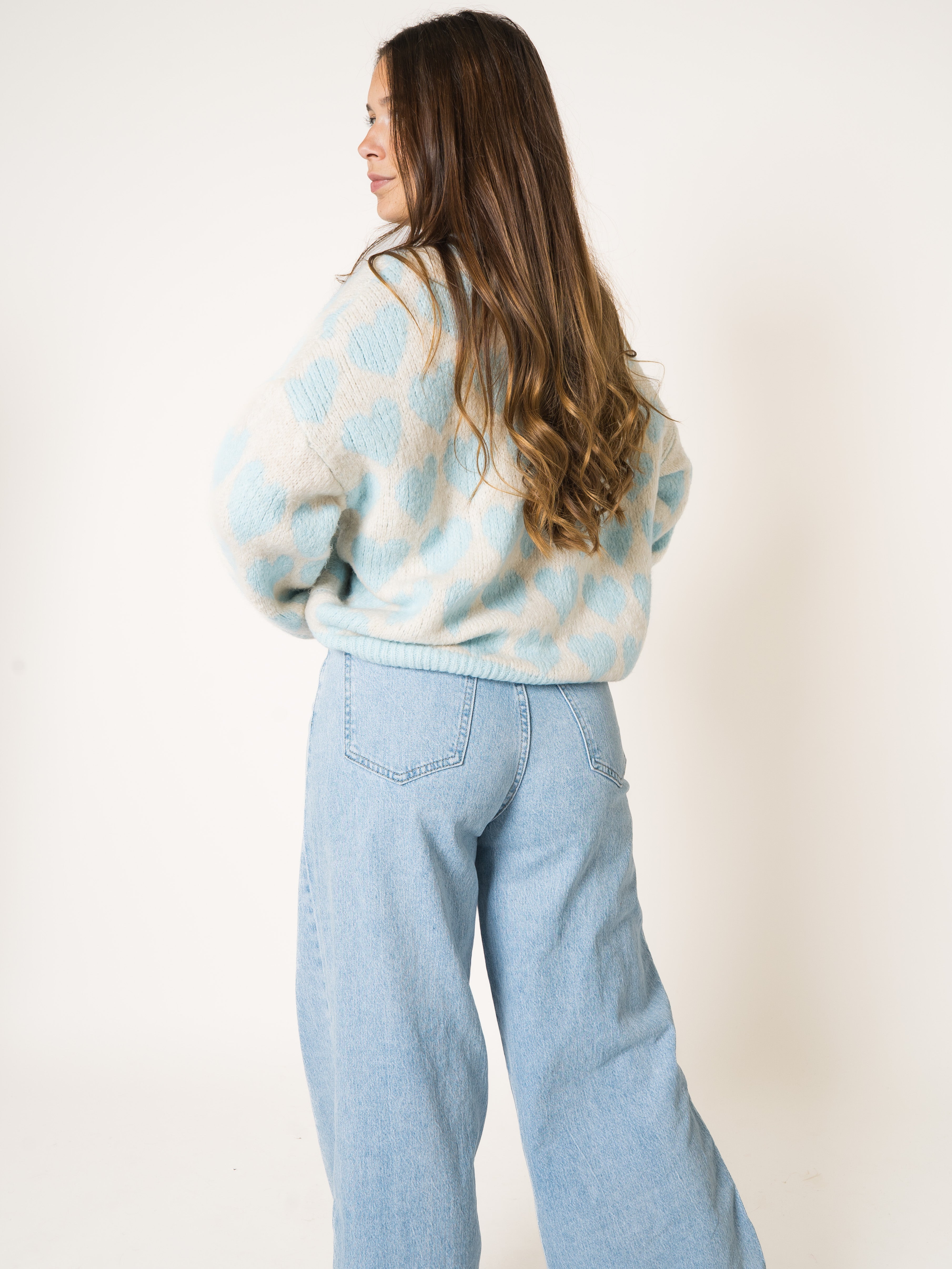 #Farbe_Weiß mit Blau