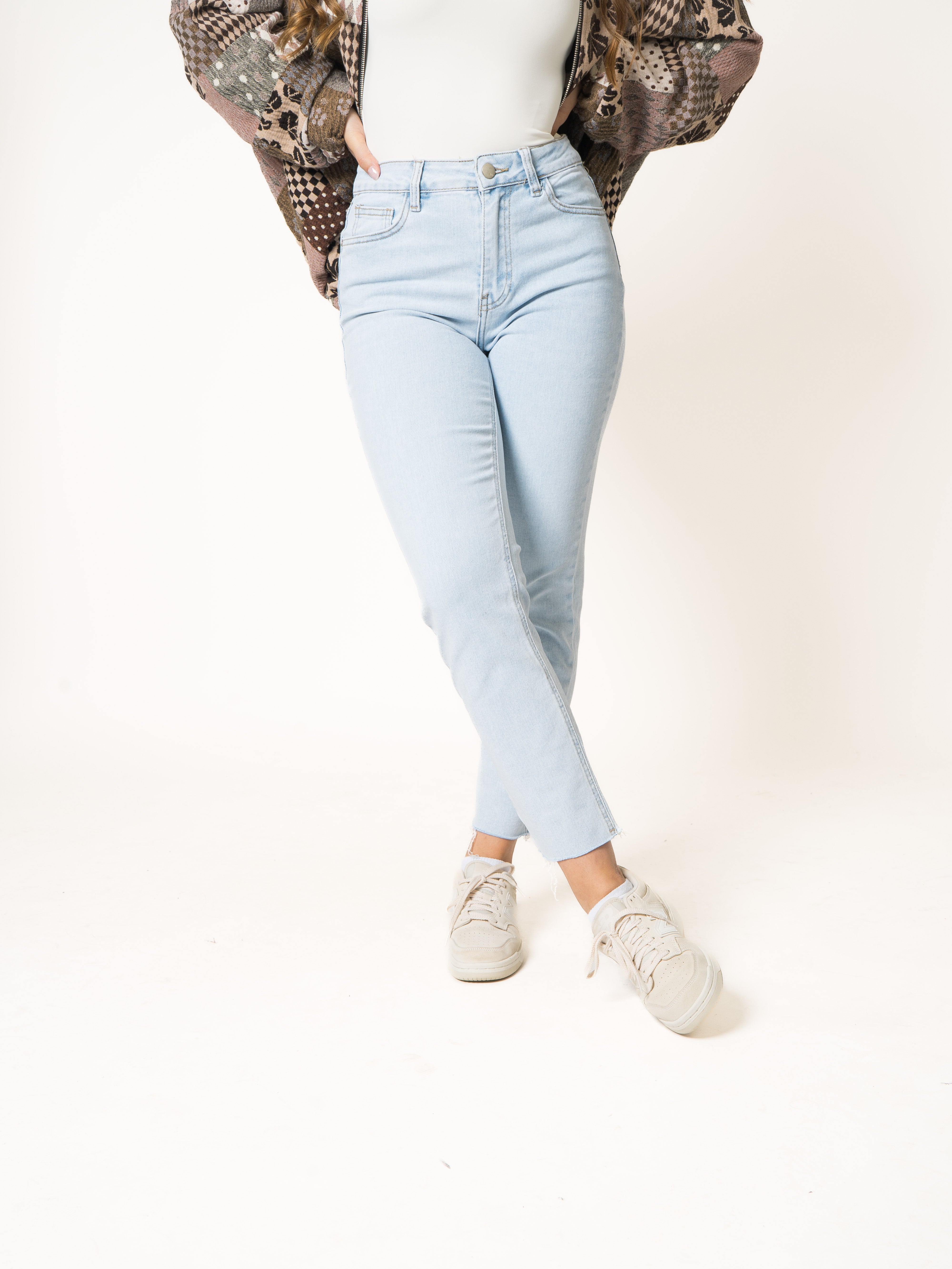 LUCKY DEAL 2020 Timeless Mom Jeans Long - Light Blue - vom Umtausch ausgeschlossen -