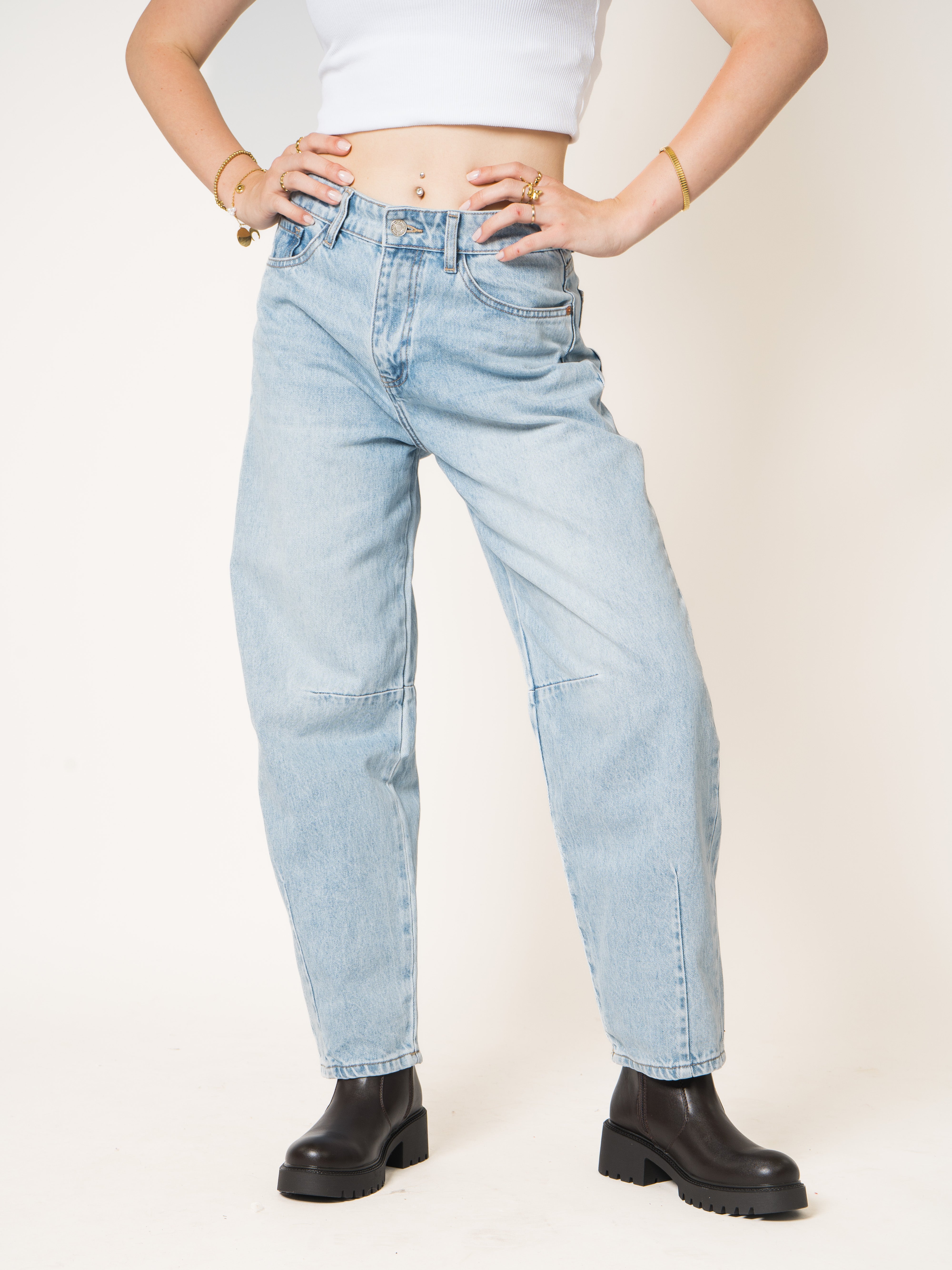 Dusk To Dawn Cotton Balloon Jeans