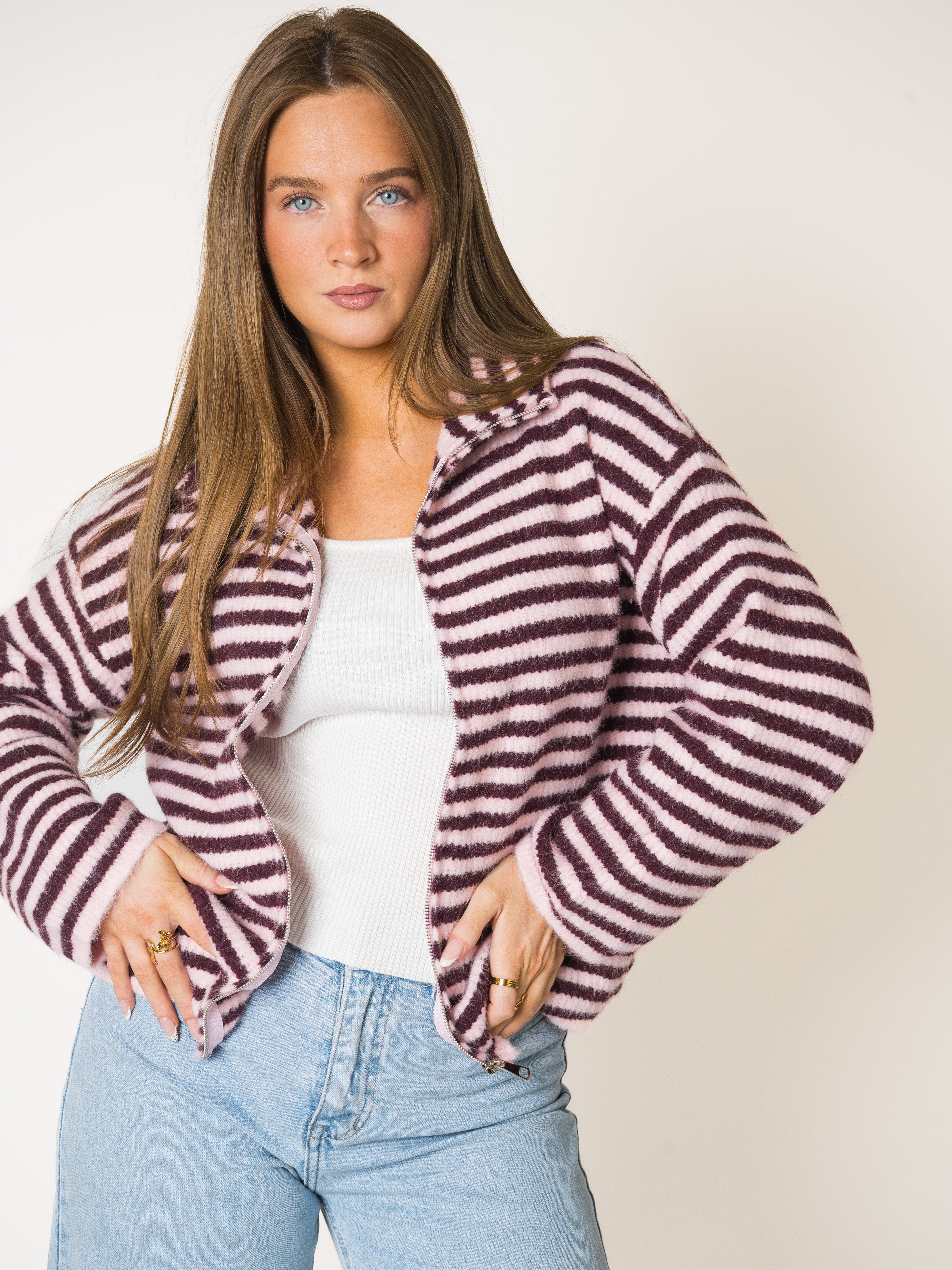 #Farbe_Dunkelrot mit Rosa