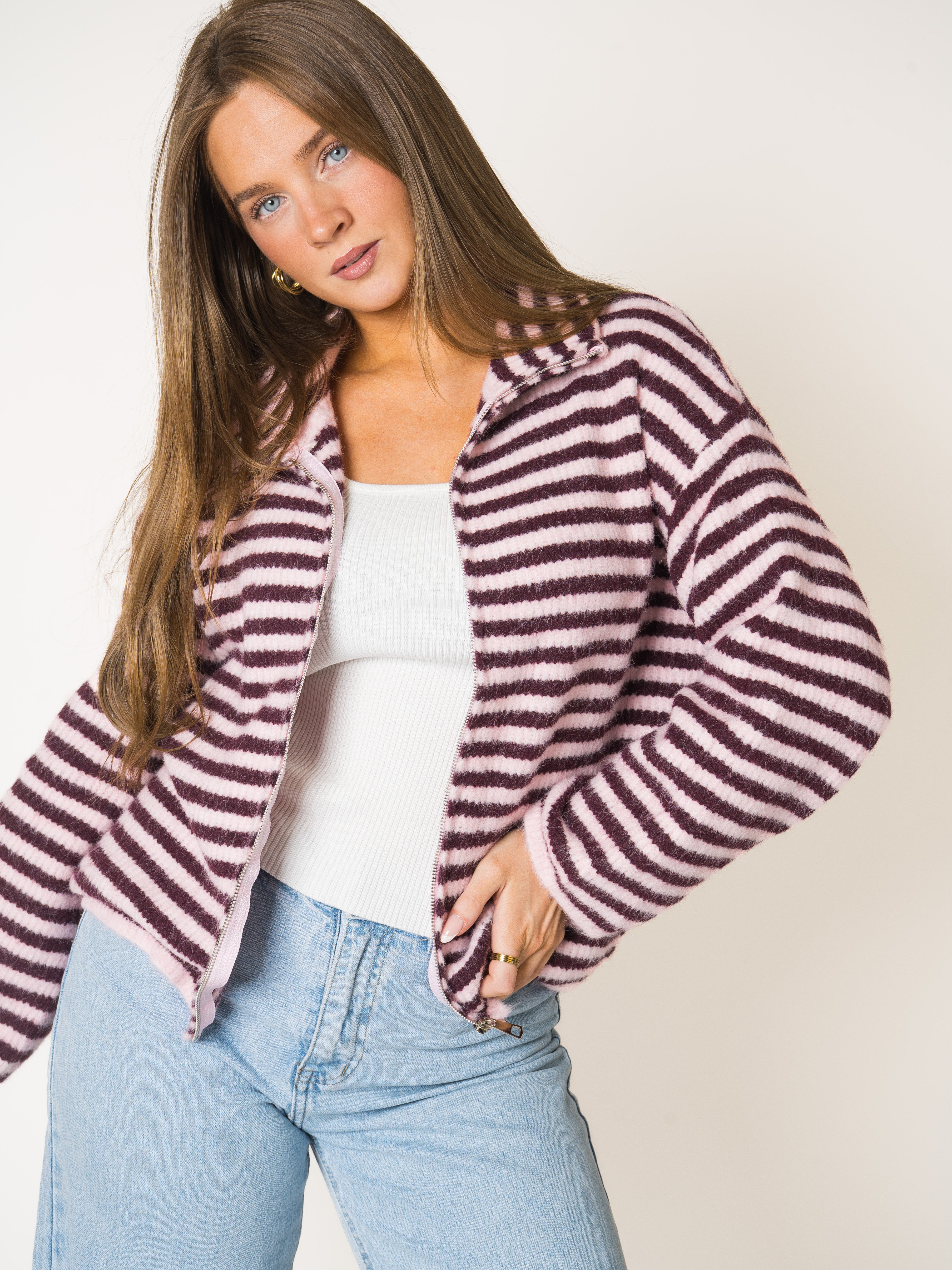 #Farbe_Dunkelrot mit Rosa