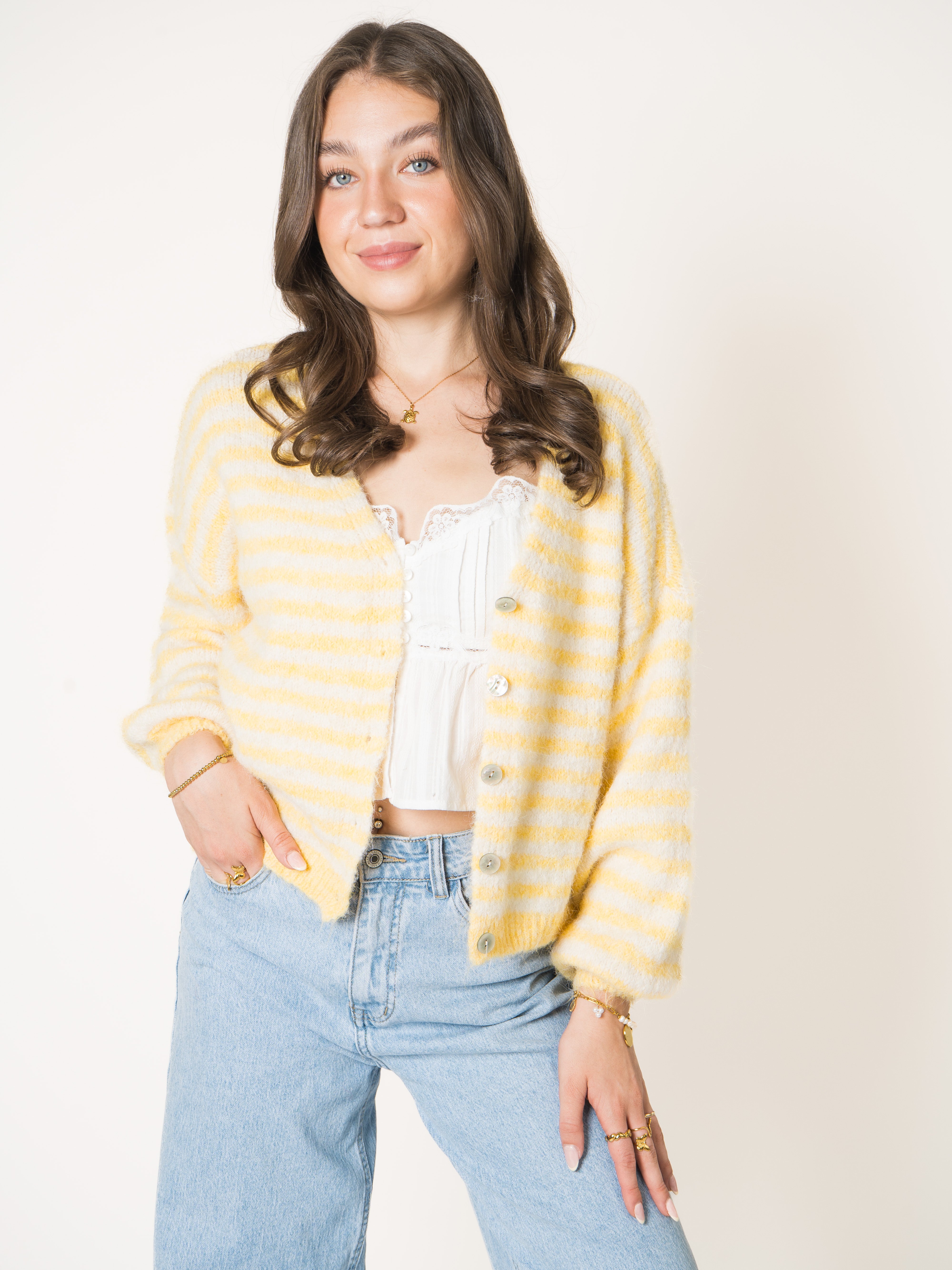 #Farbe_Creme mit Gelb