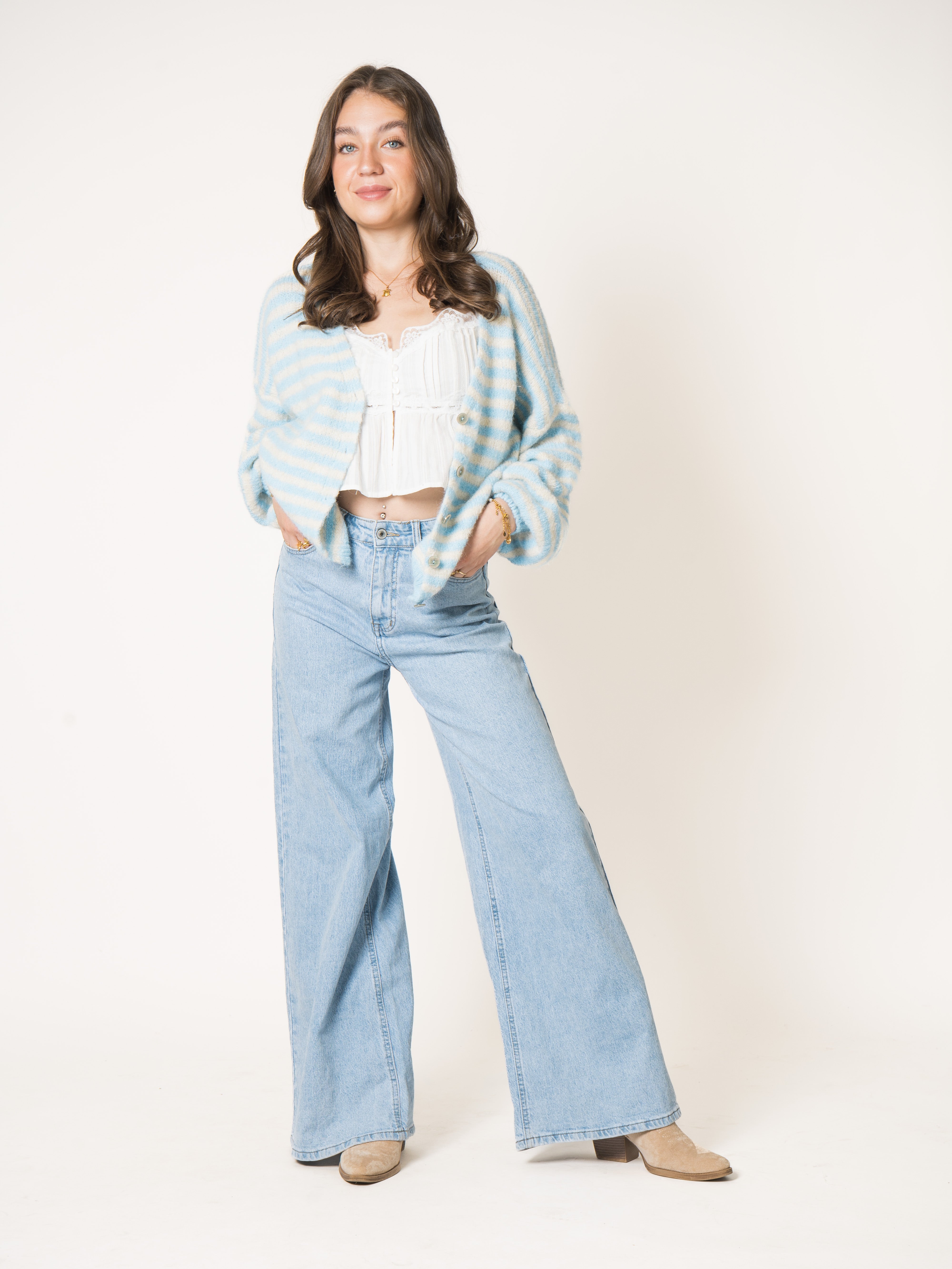 #Farbe_Creme mit Blau