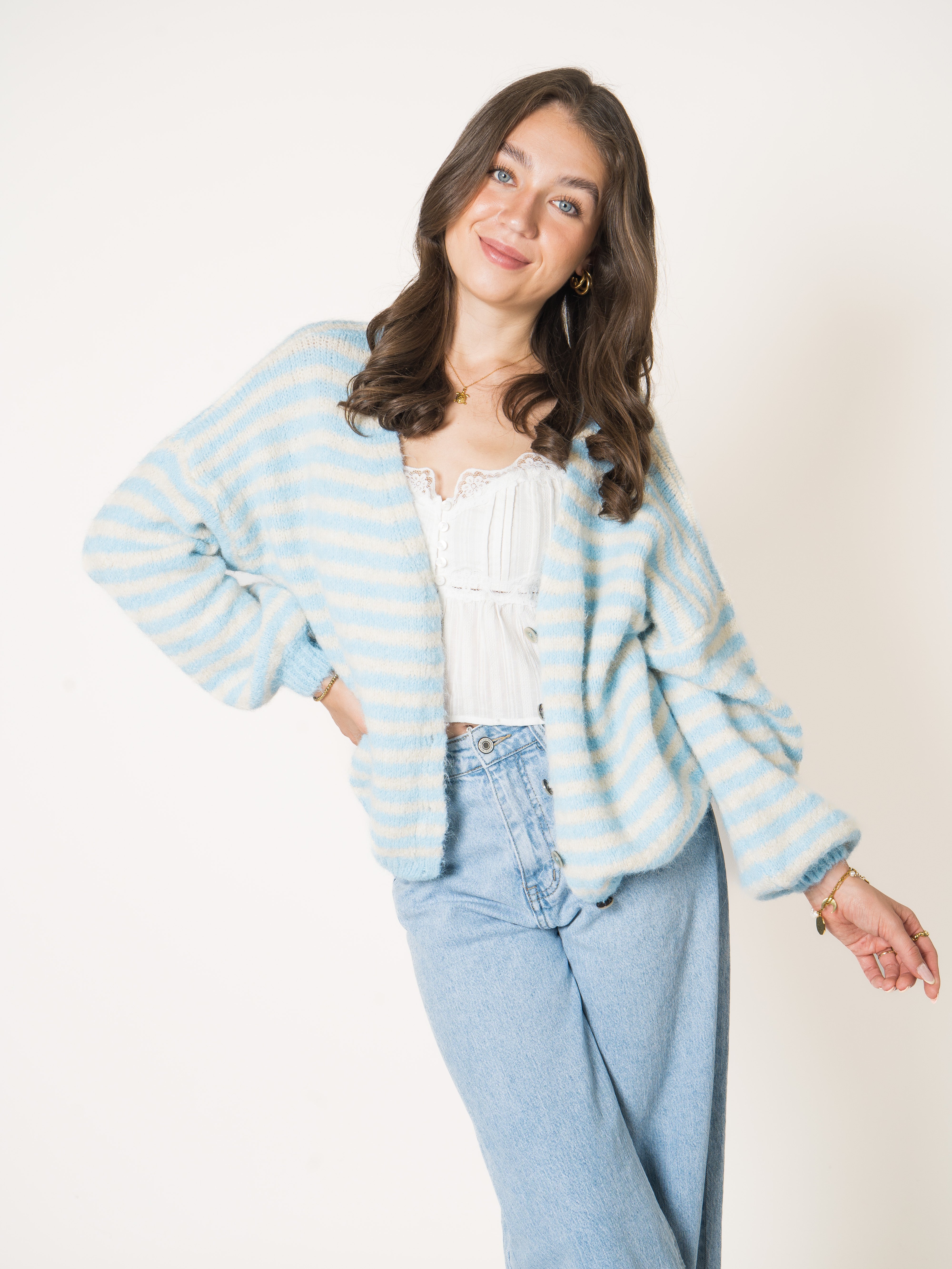 #Farbe_Creme mit Blau