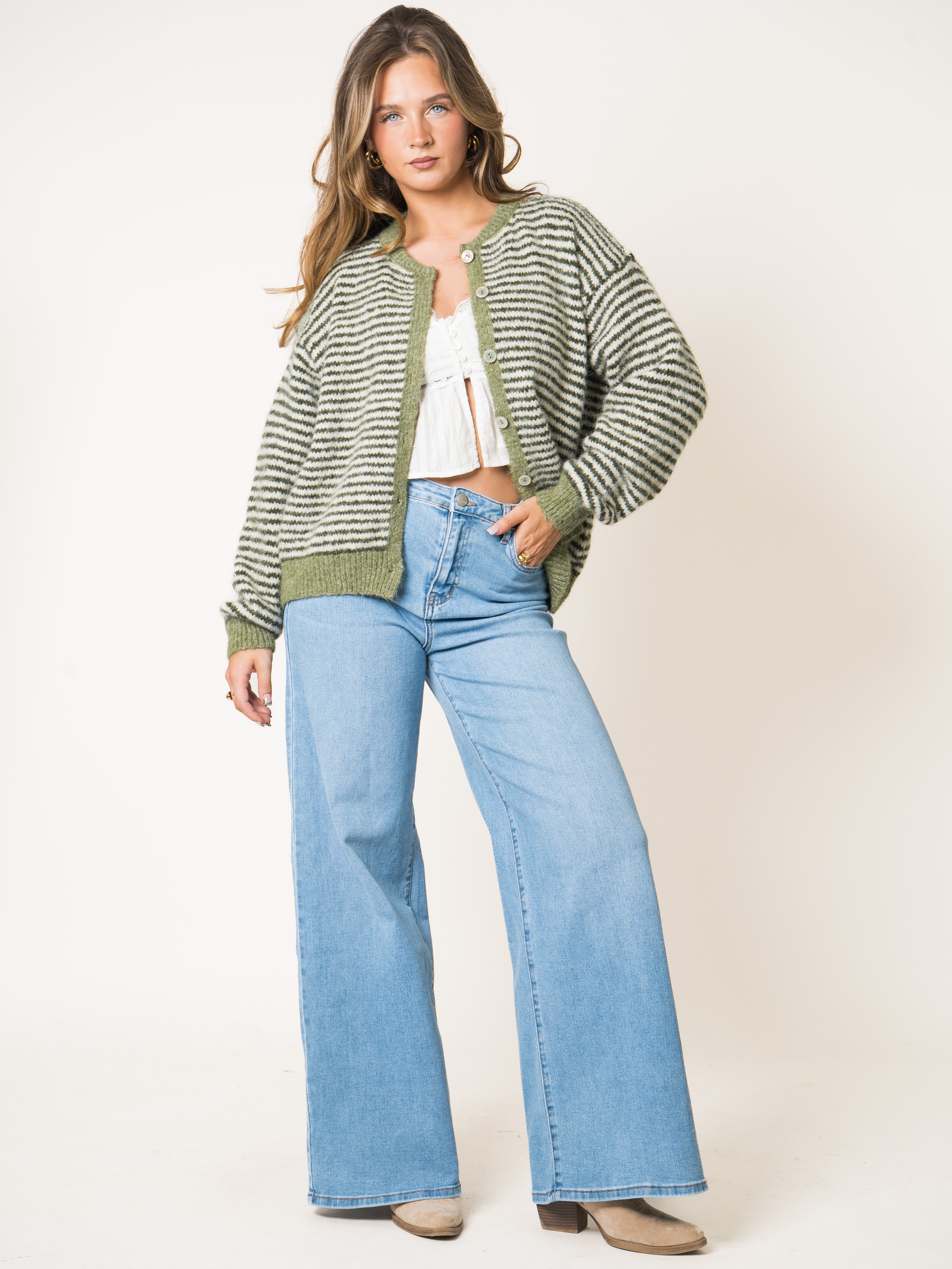 #Farbe_Grün mit Weiß