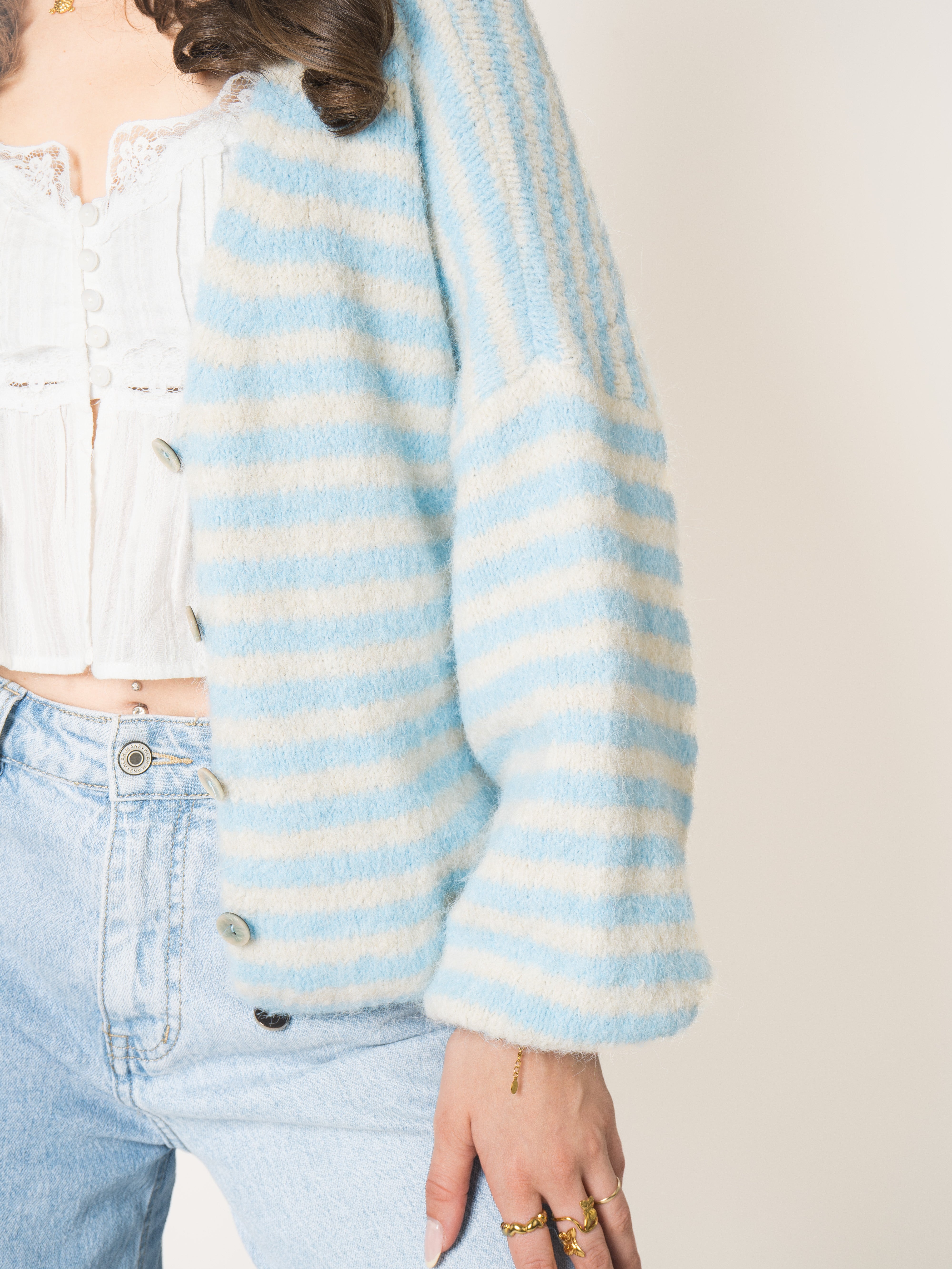 #Farbe_Creme mit Blau