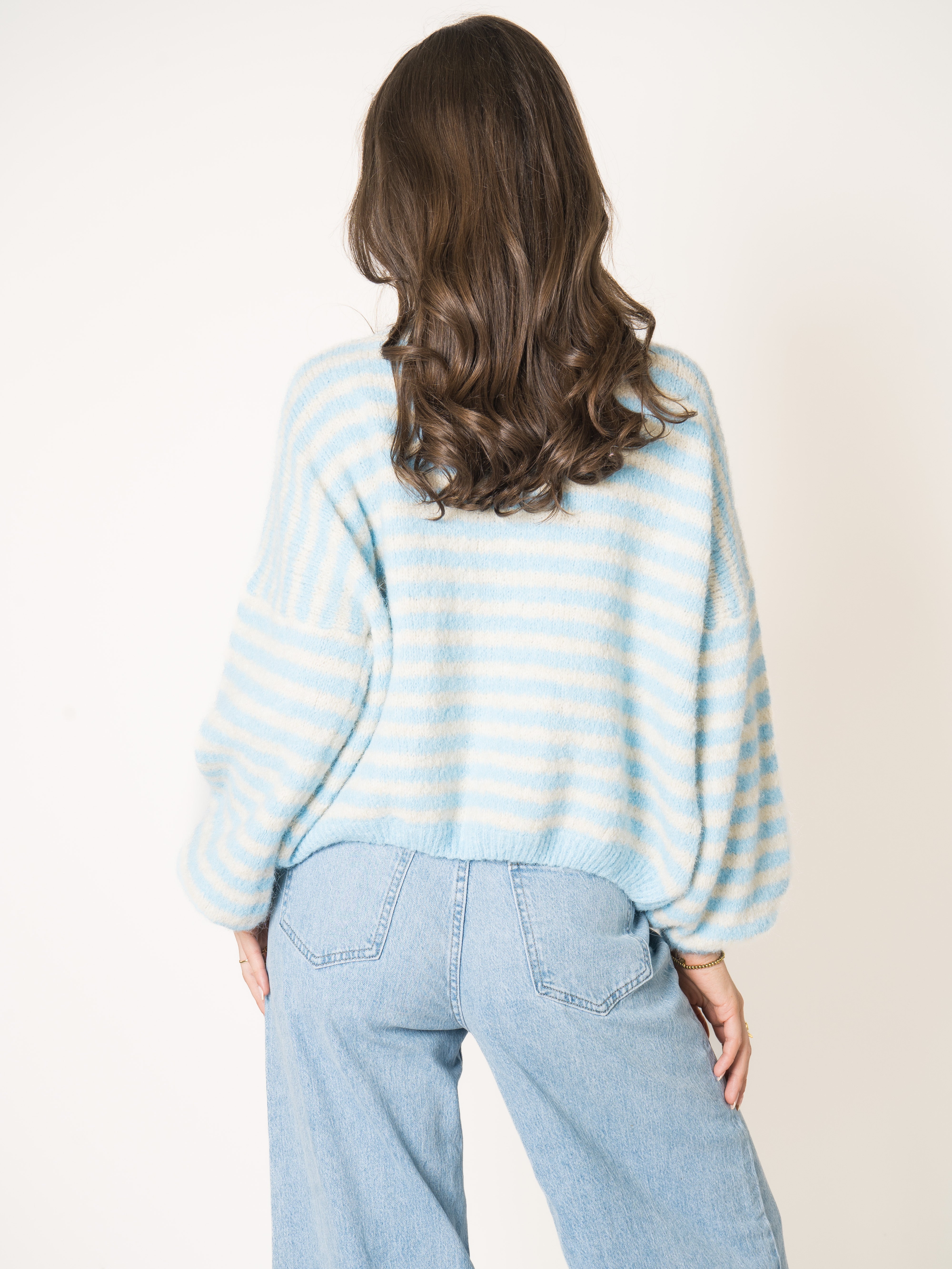 #Farbe_Creme mit Blau