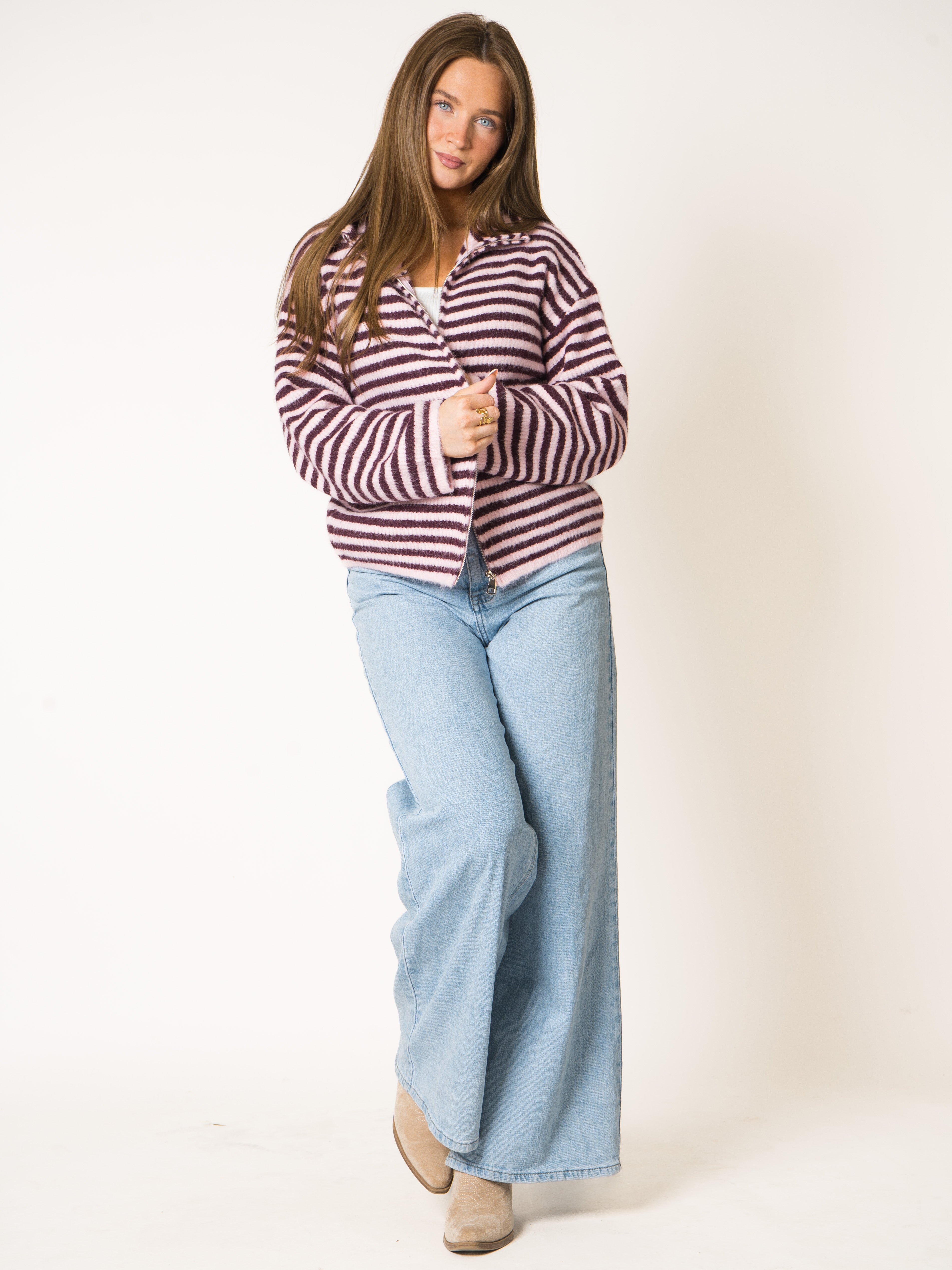 #Farbe_Dunkelrot mit Rosa