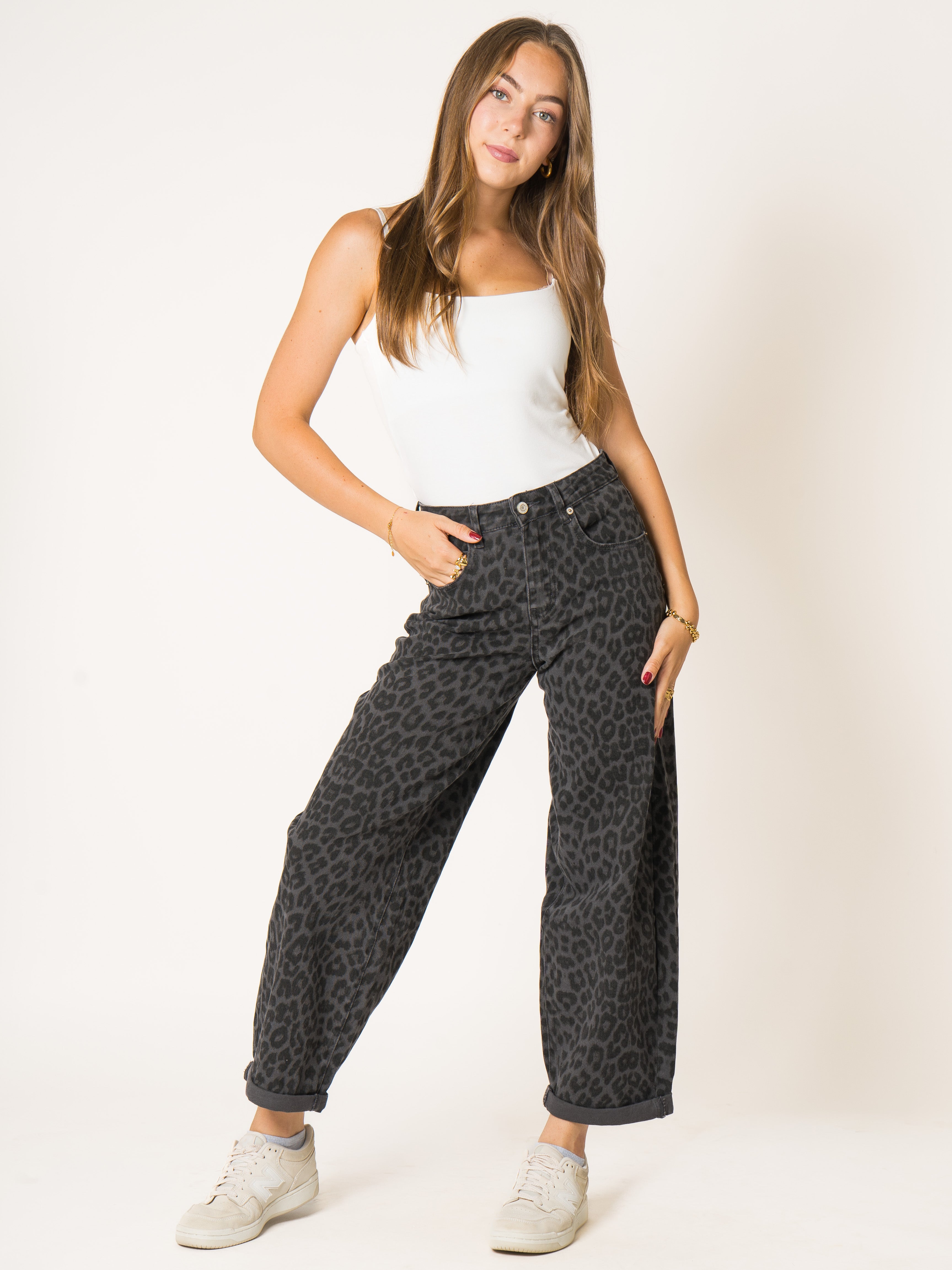 Balloon Fit Leo Jeans Stone Grey