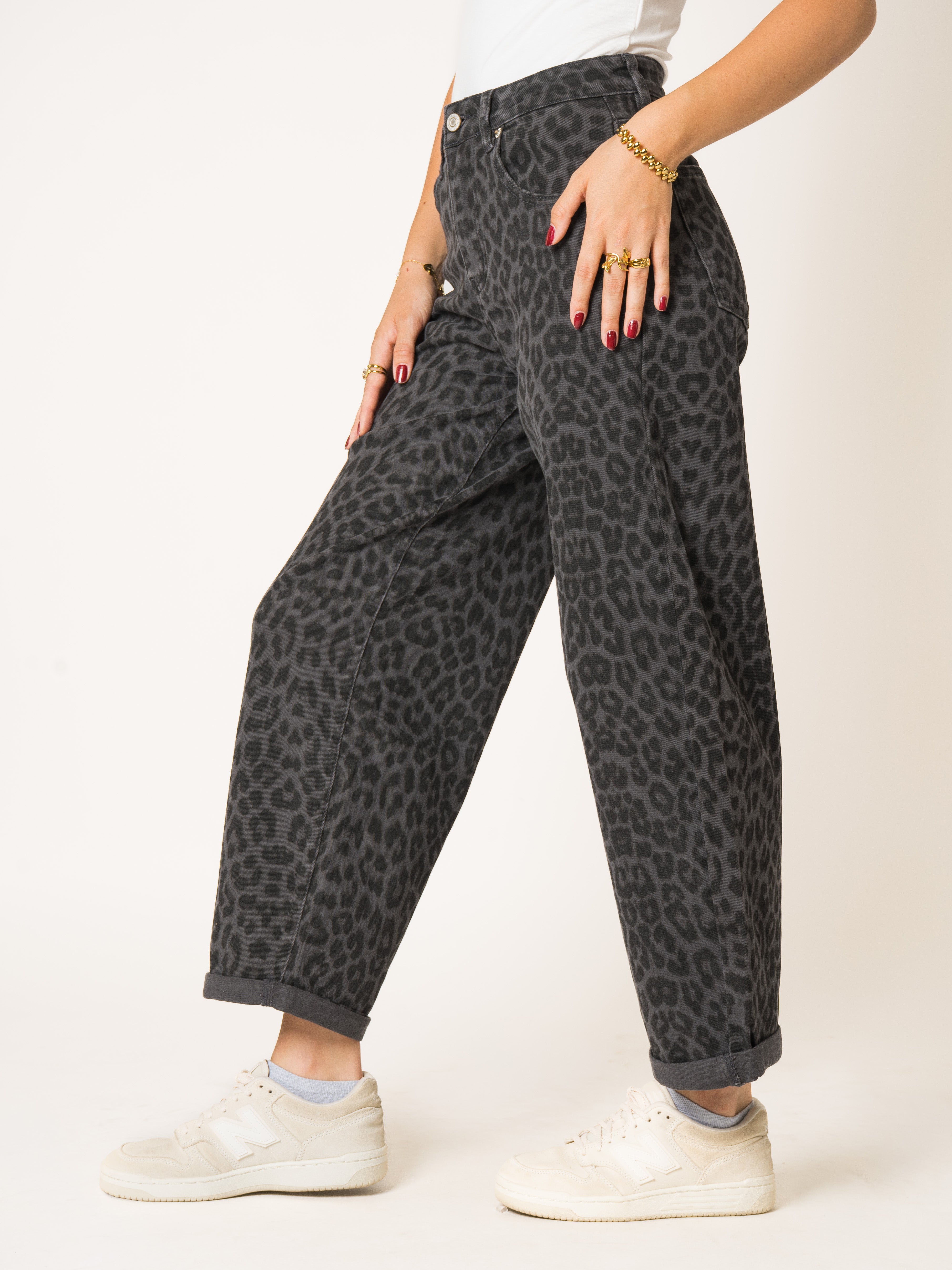 Balloon Fit Leo Jeans Stone Grey