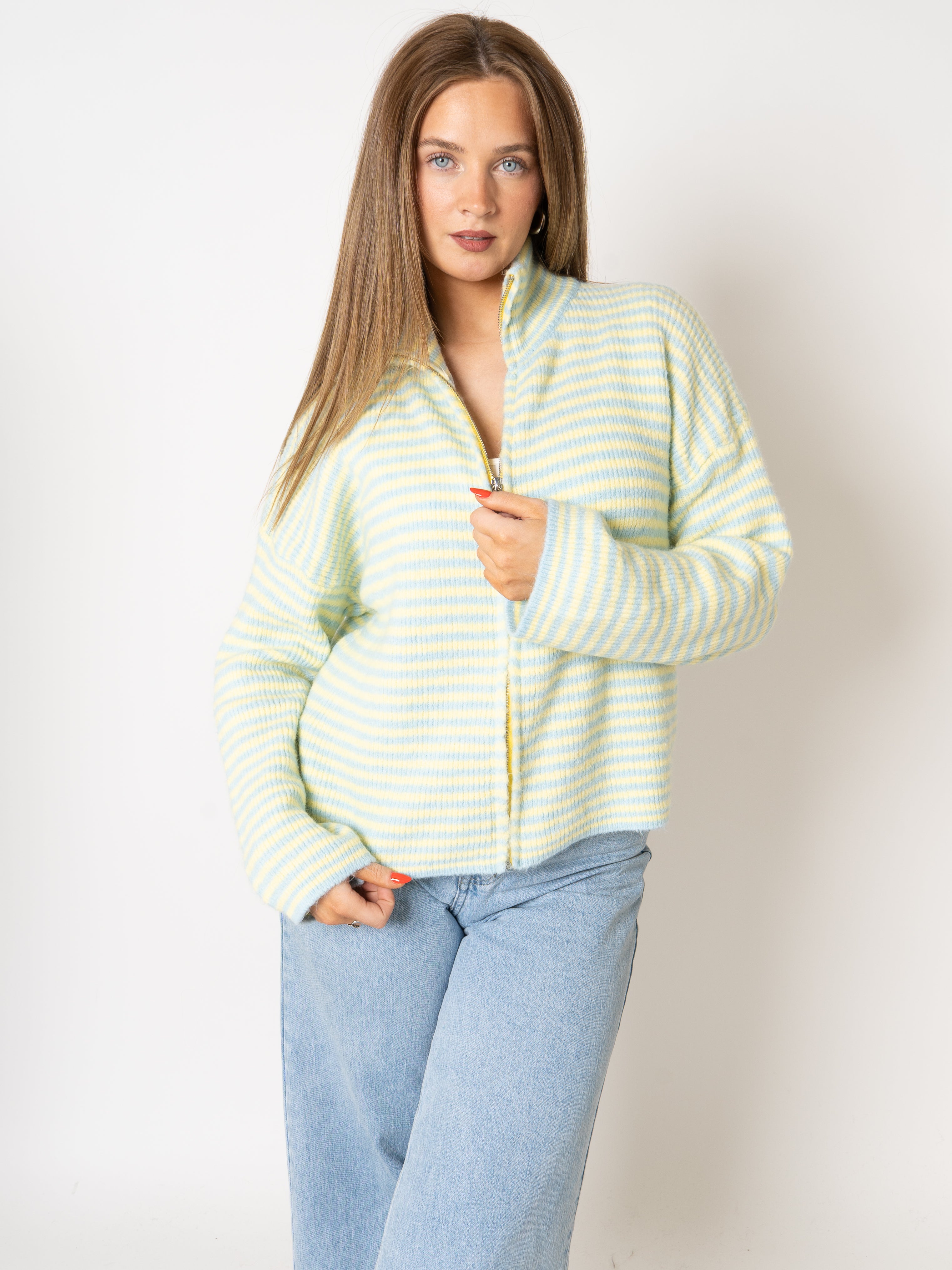 #Farbe_Blau mit Gelb