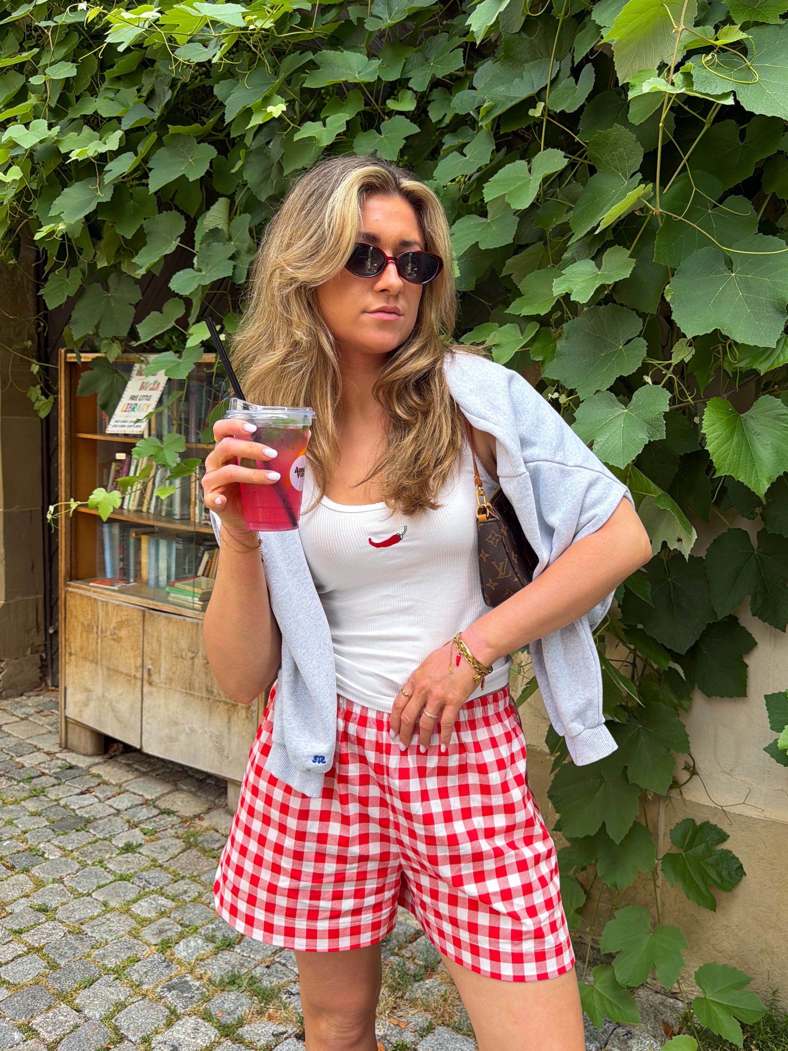 #Farbe_Rot