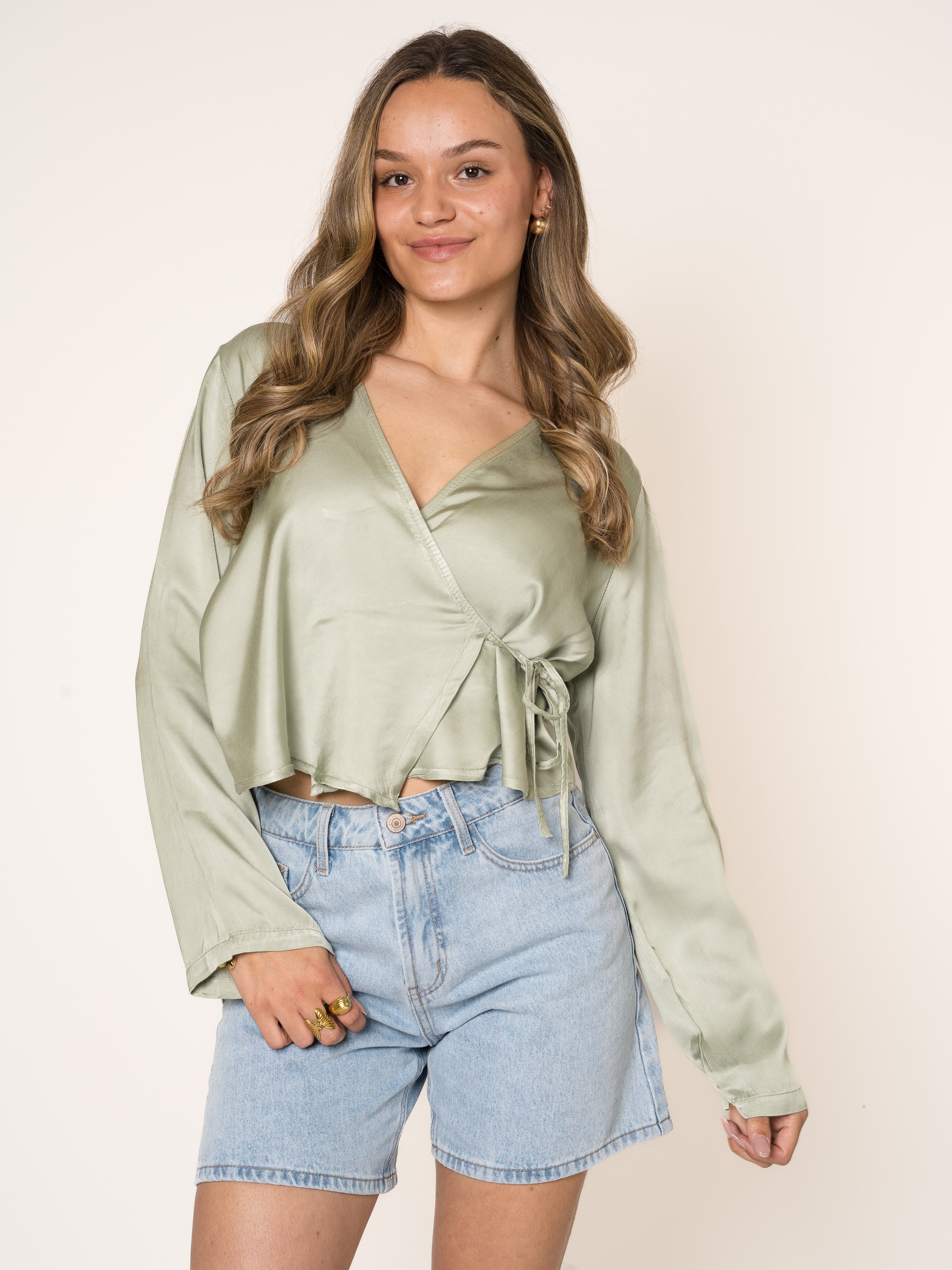 #Farbe_Khaki