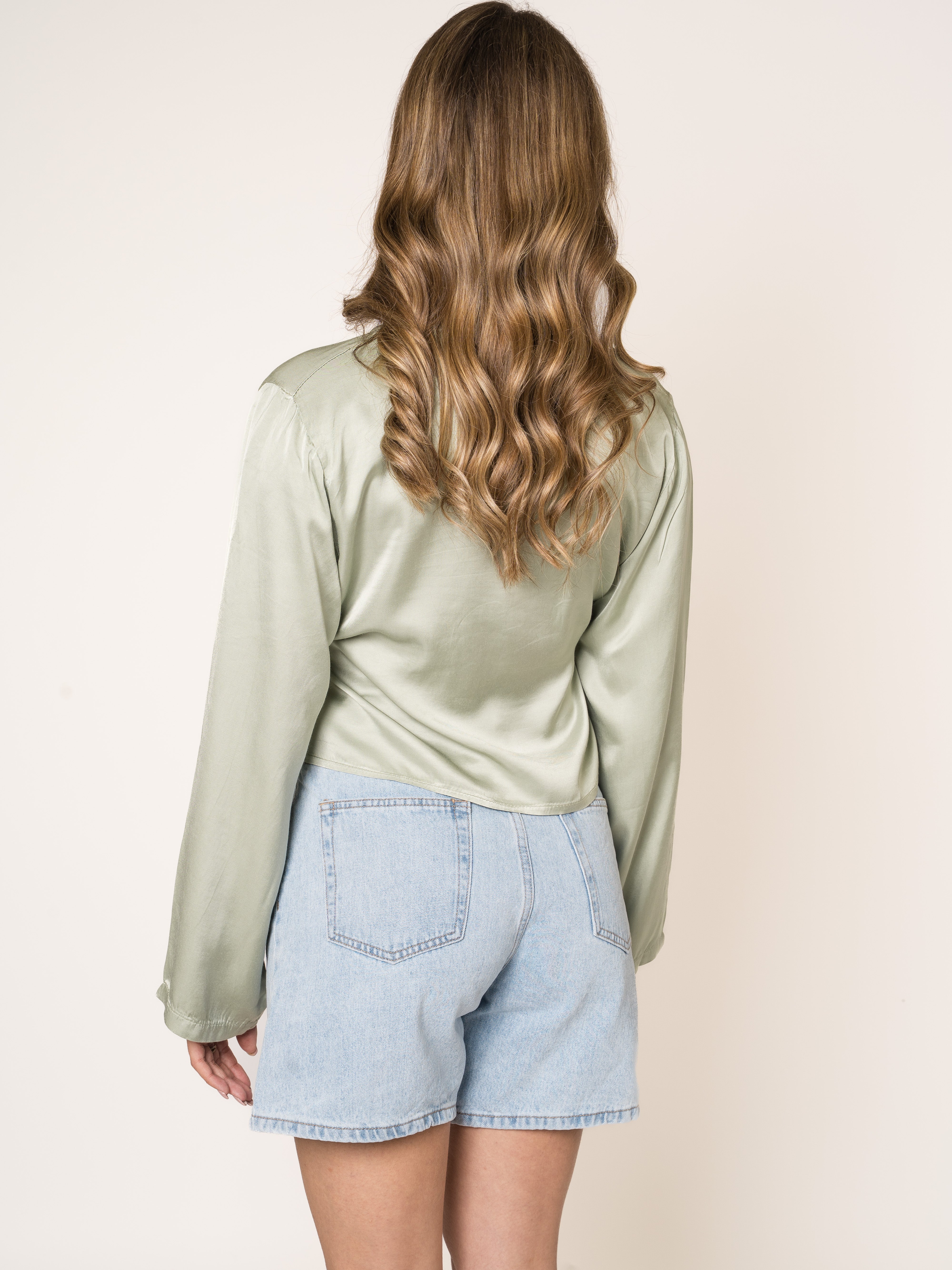 #Farbe_Khaki