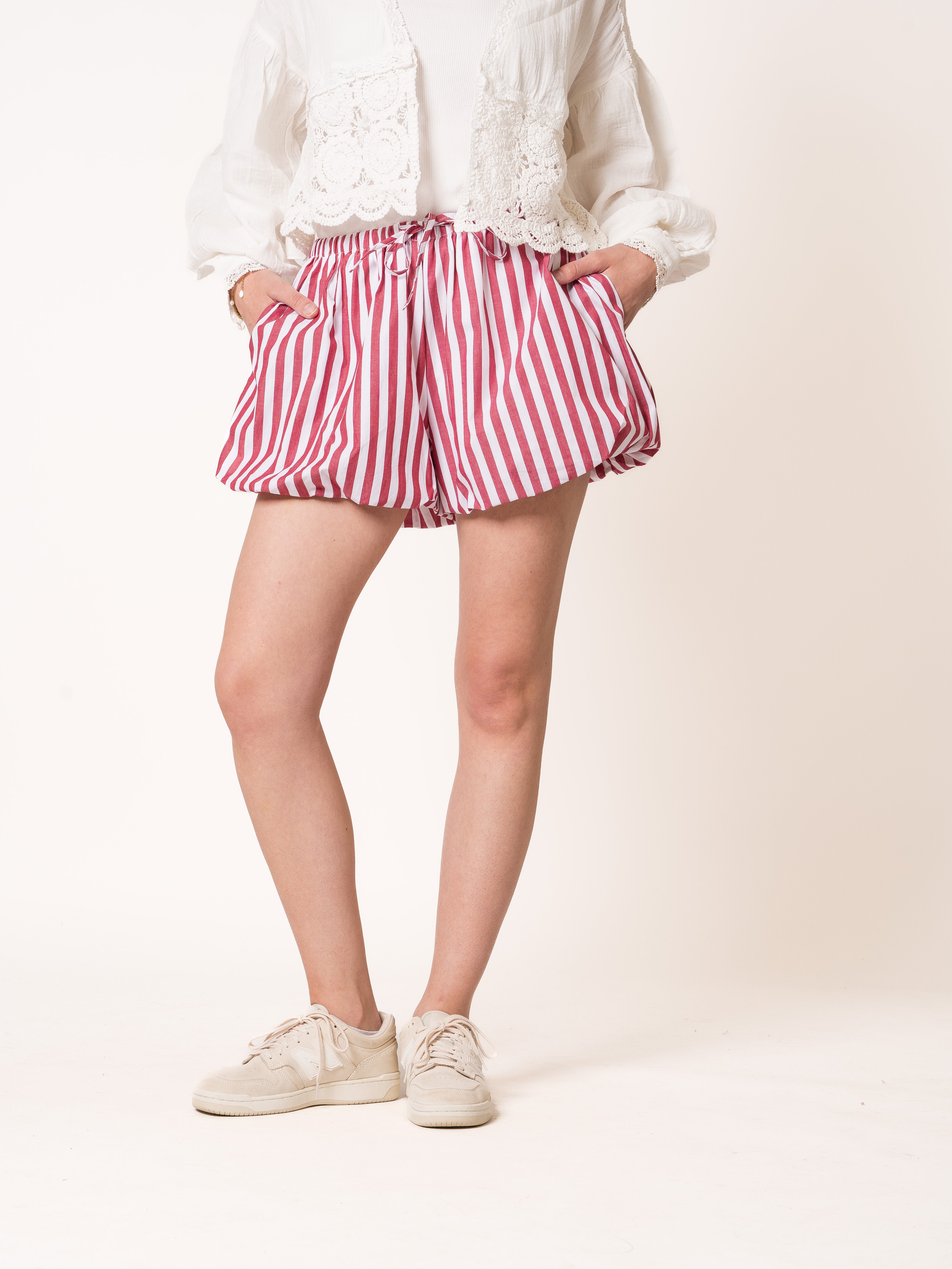 Stripe Vibe Balloon Shorts