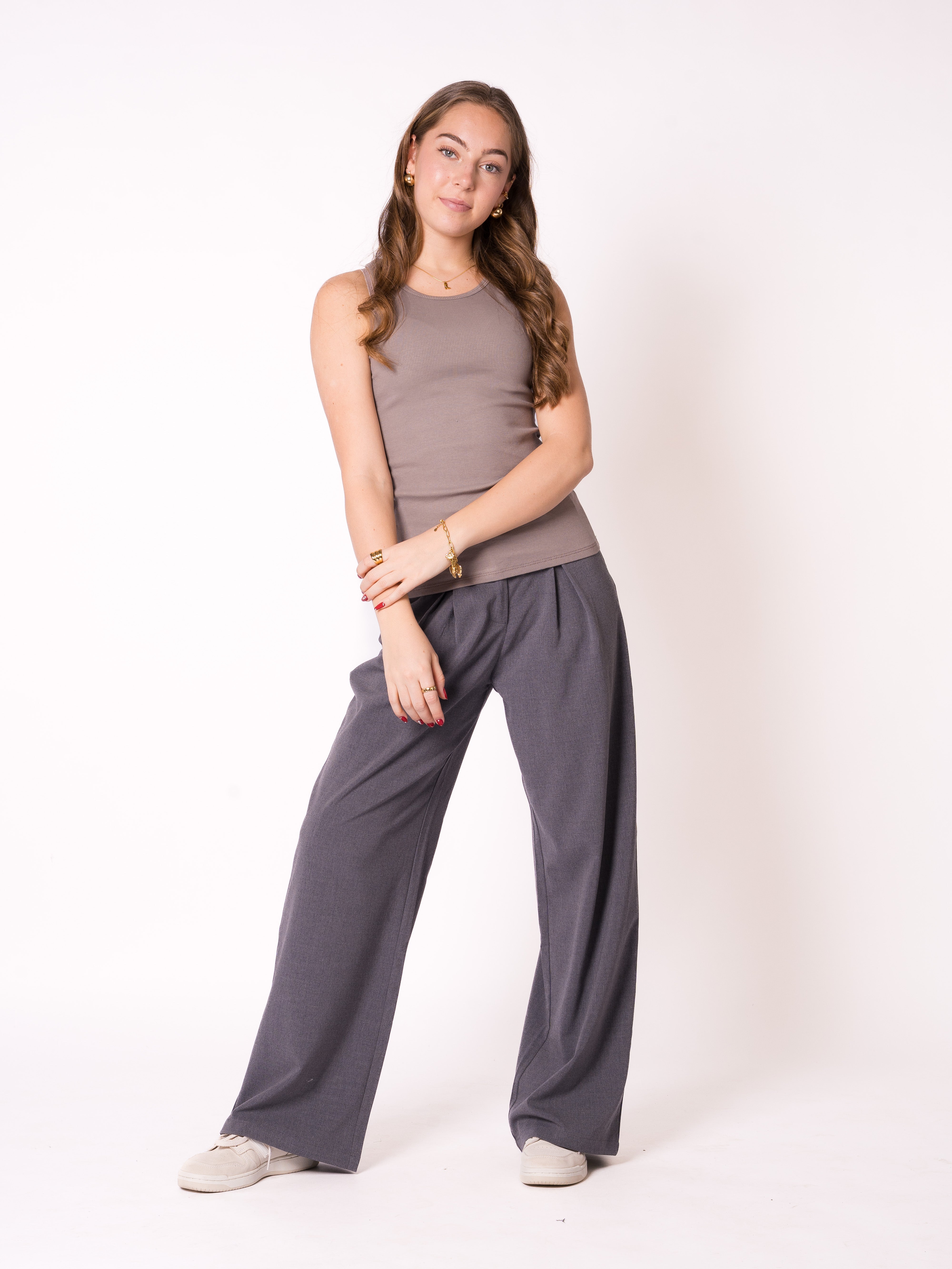 Ribbed Basic Top - Hellbraun