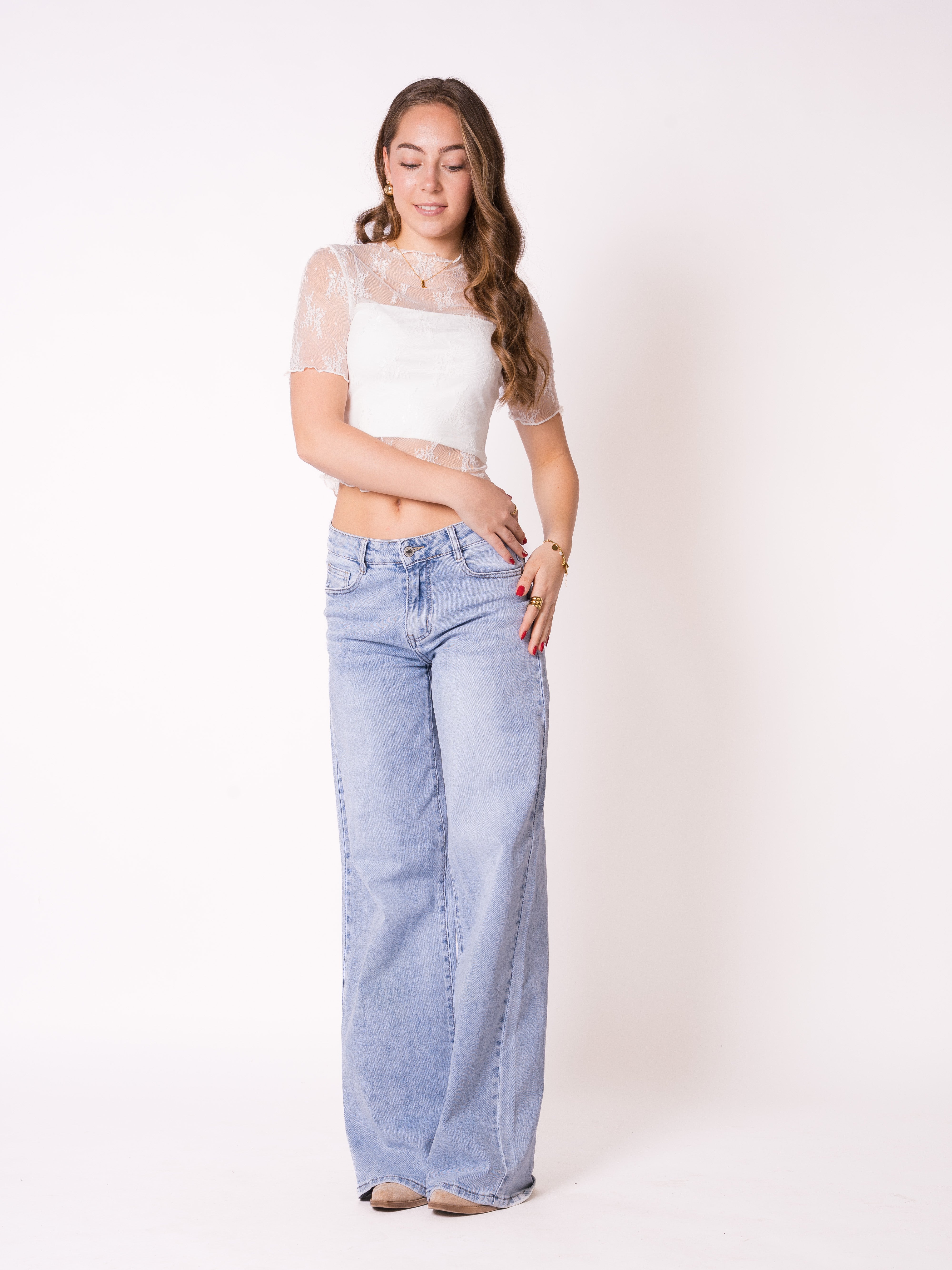 Blossom Spitzen Tee