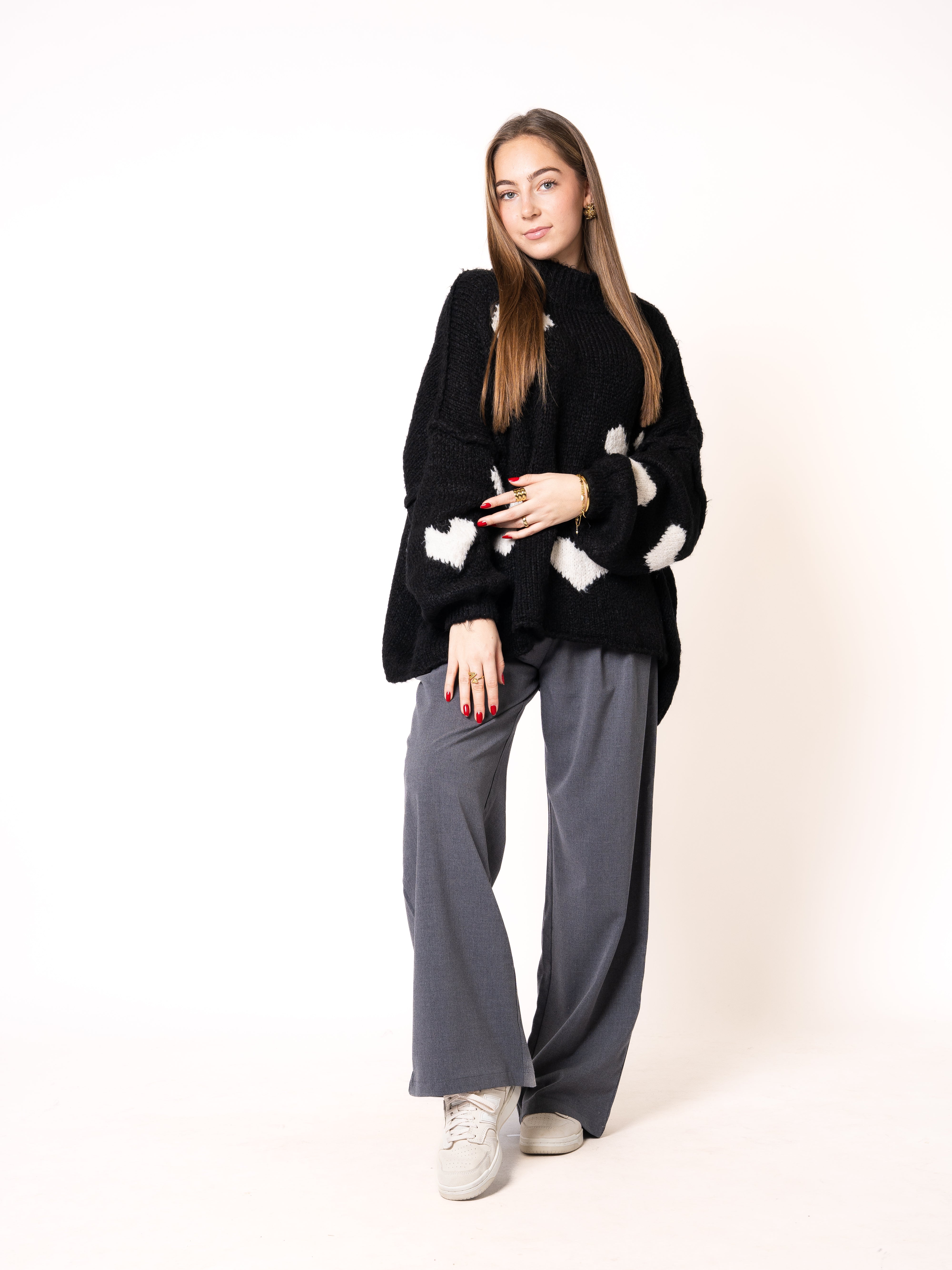 Strickpullover Felina mit Herzchen - Schwarz
