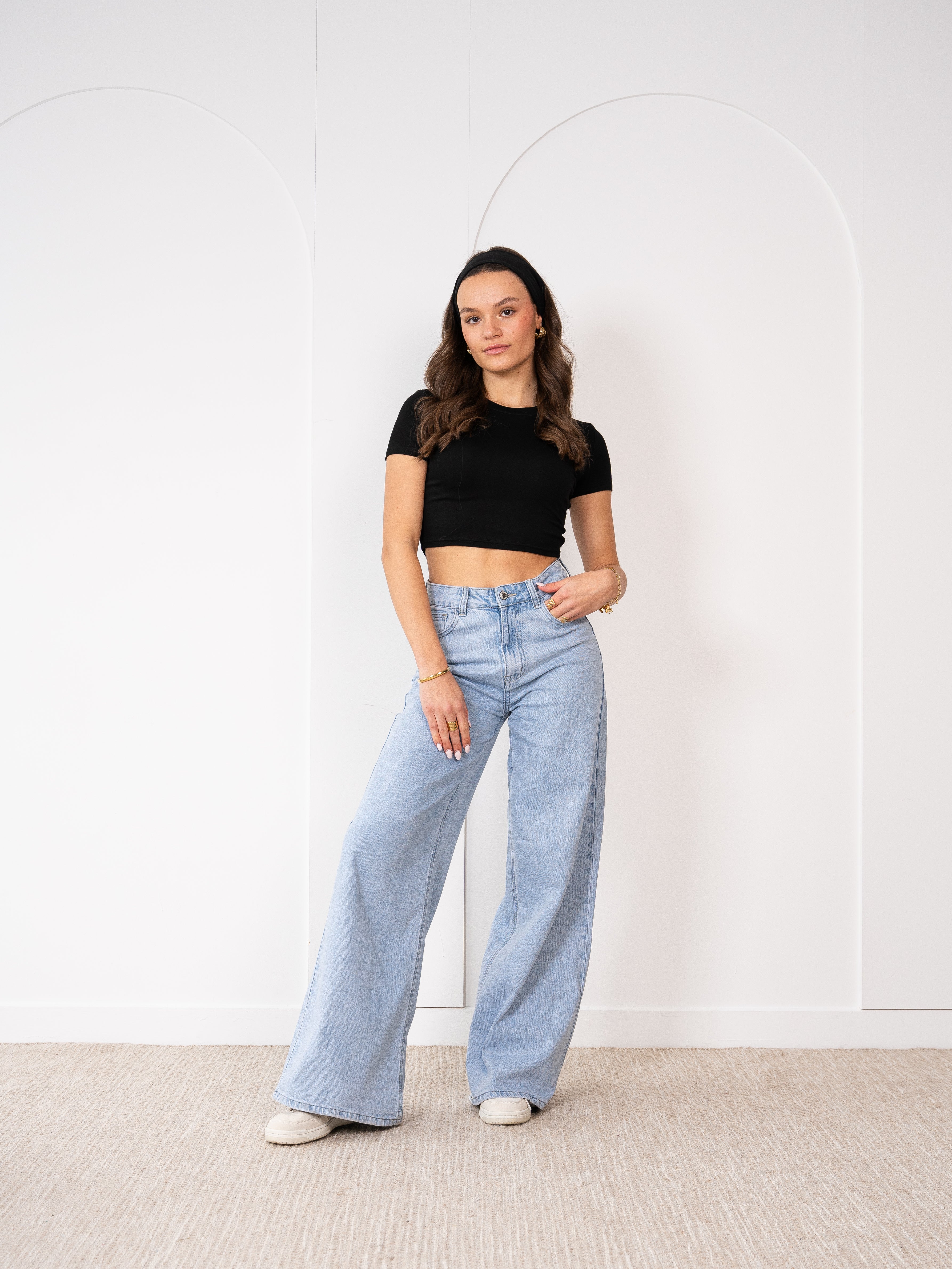 LUCKY DEAL 1409 Basic Cropped Tee - Schwarz - vom Umtausch ausgeschlossen -