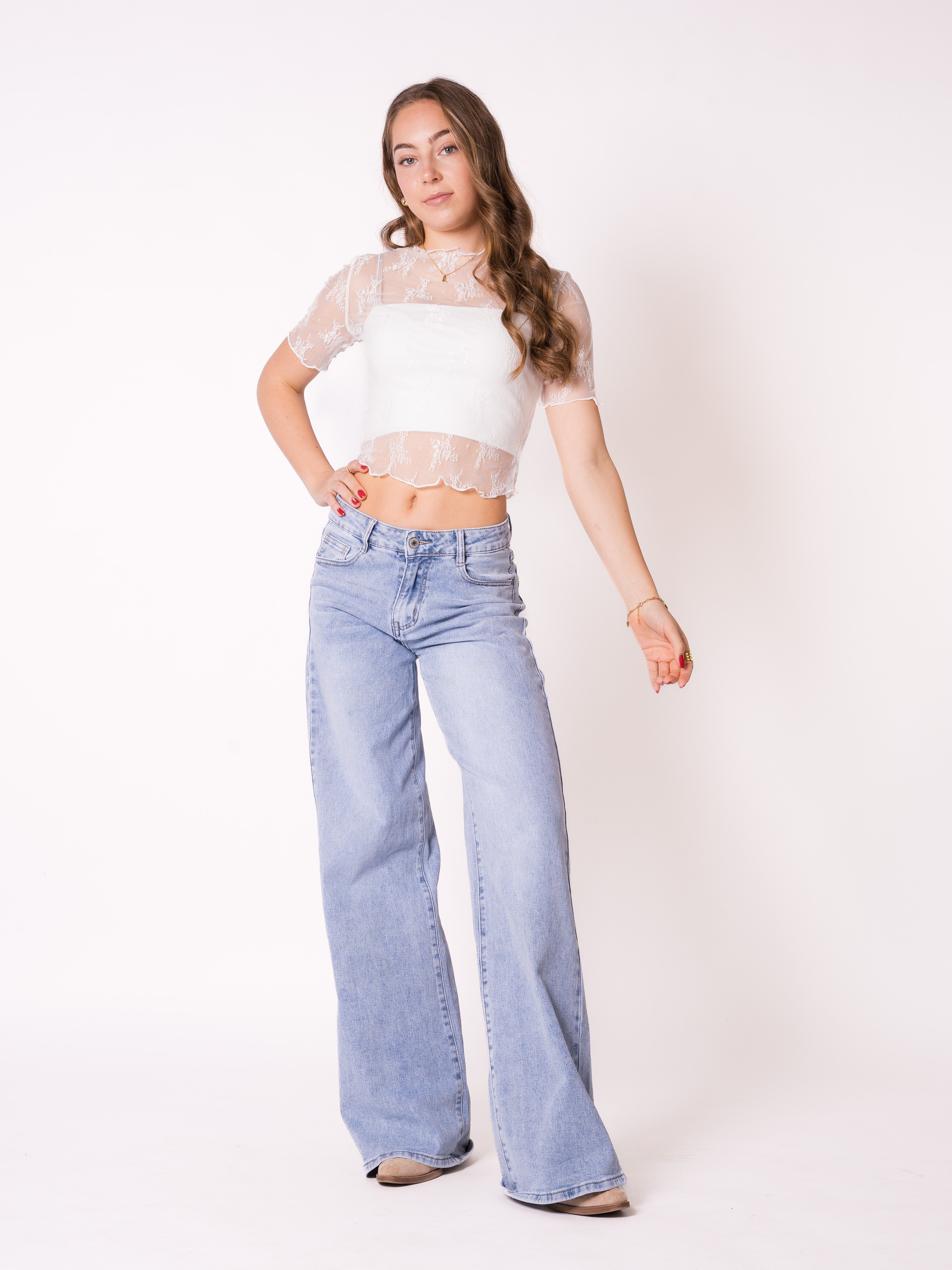 Blossom Spitzen Tee