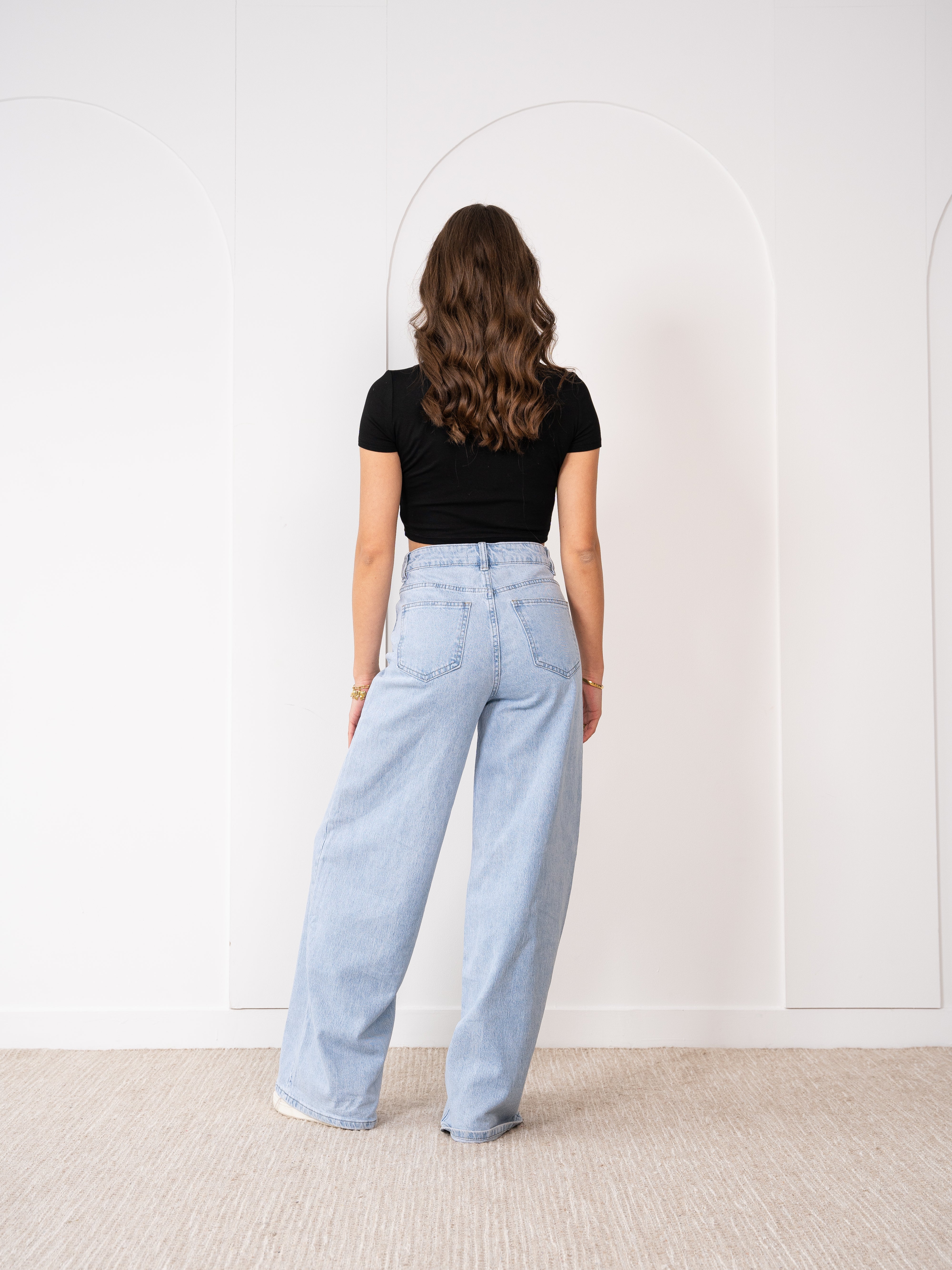 LUCKY DEAL 1409 Basic Cropped Tee - Schwarz - vom Umtausch ausgeschlossen -