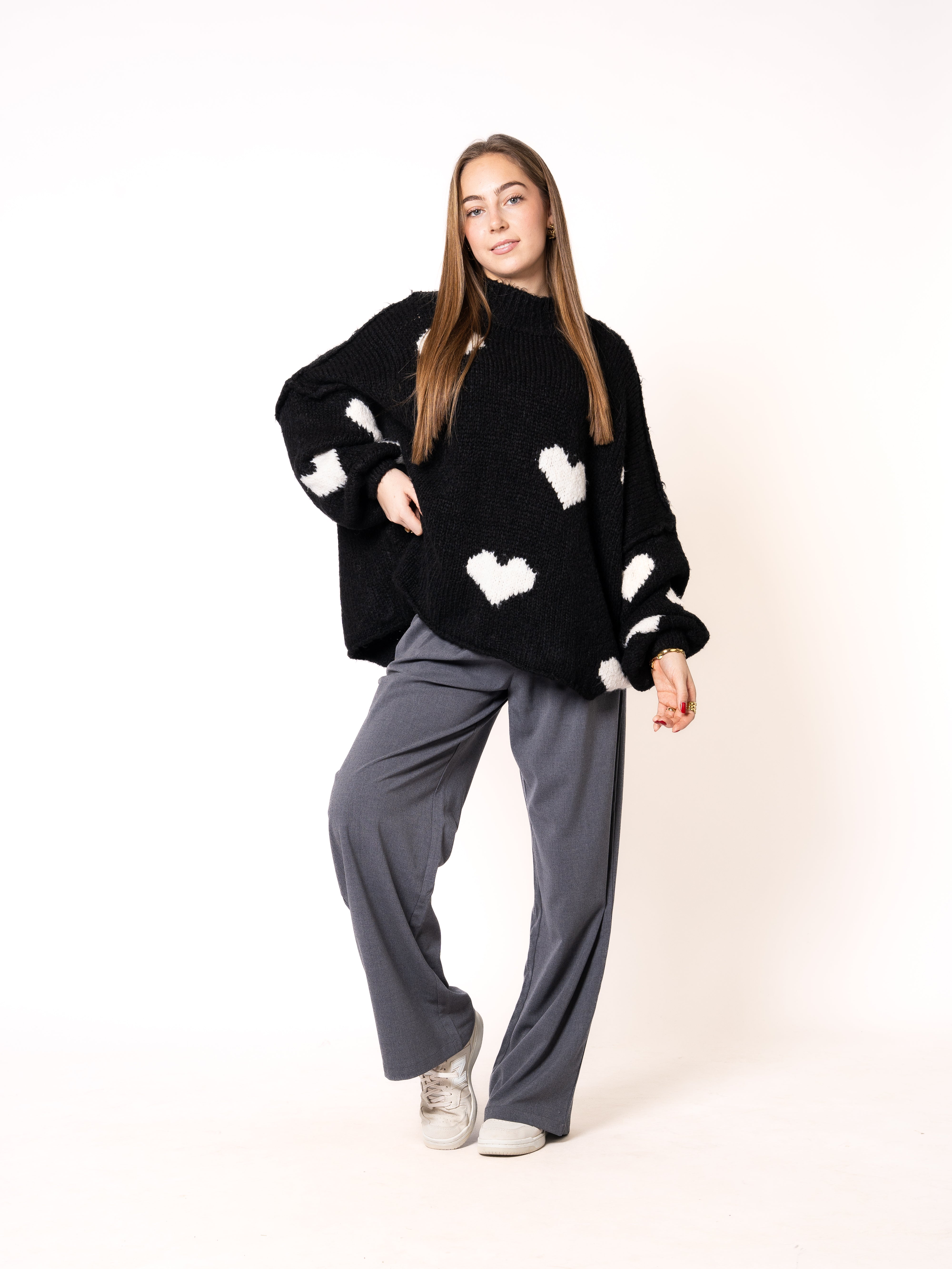 Strickpullover Felina mit Herzchen - Schwarz