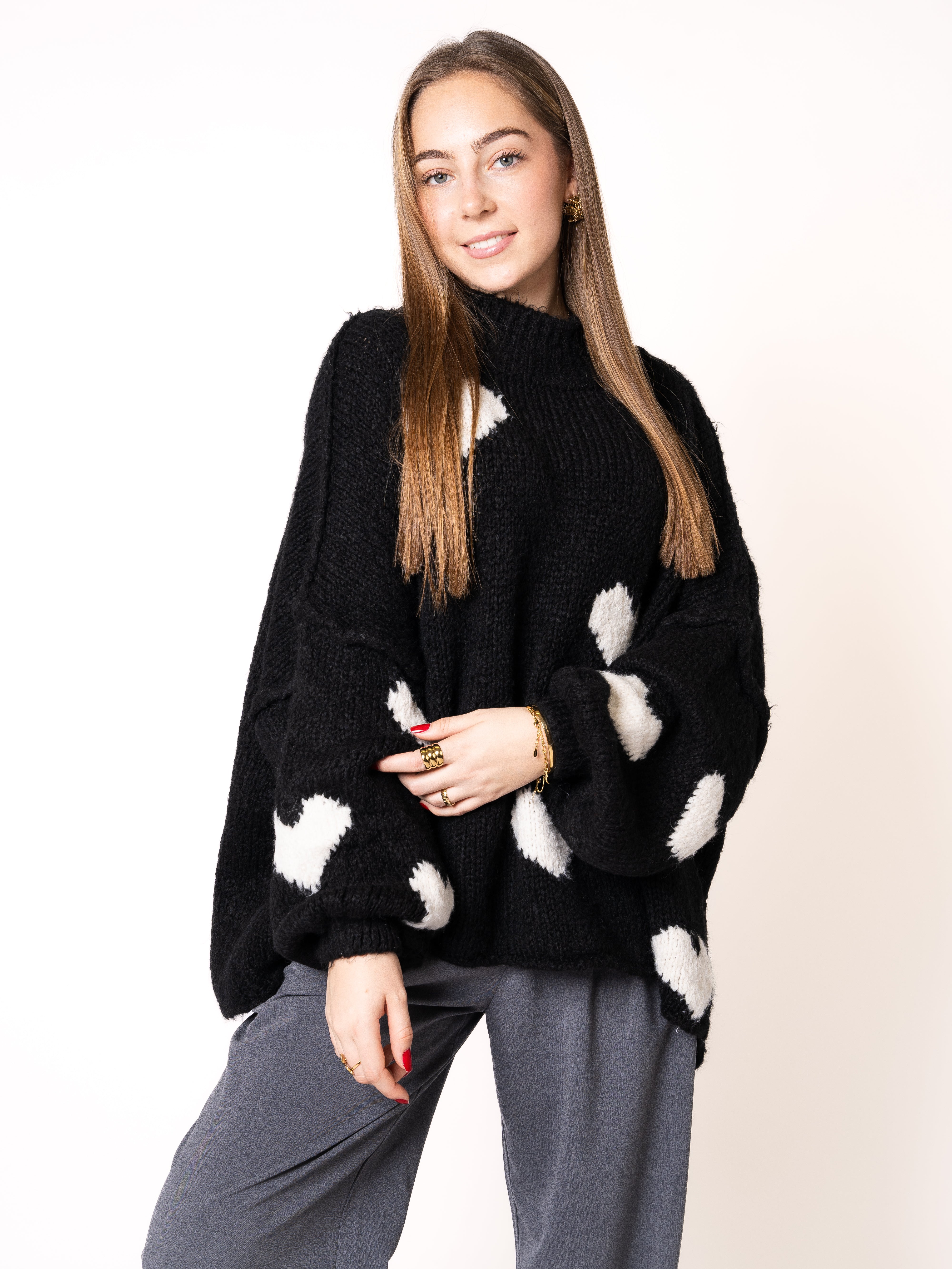Strickpullover Felina mit Herzchen - Schwarz