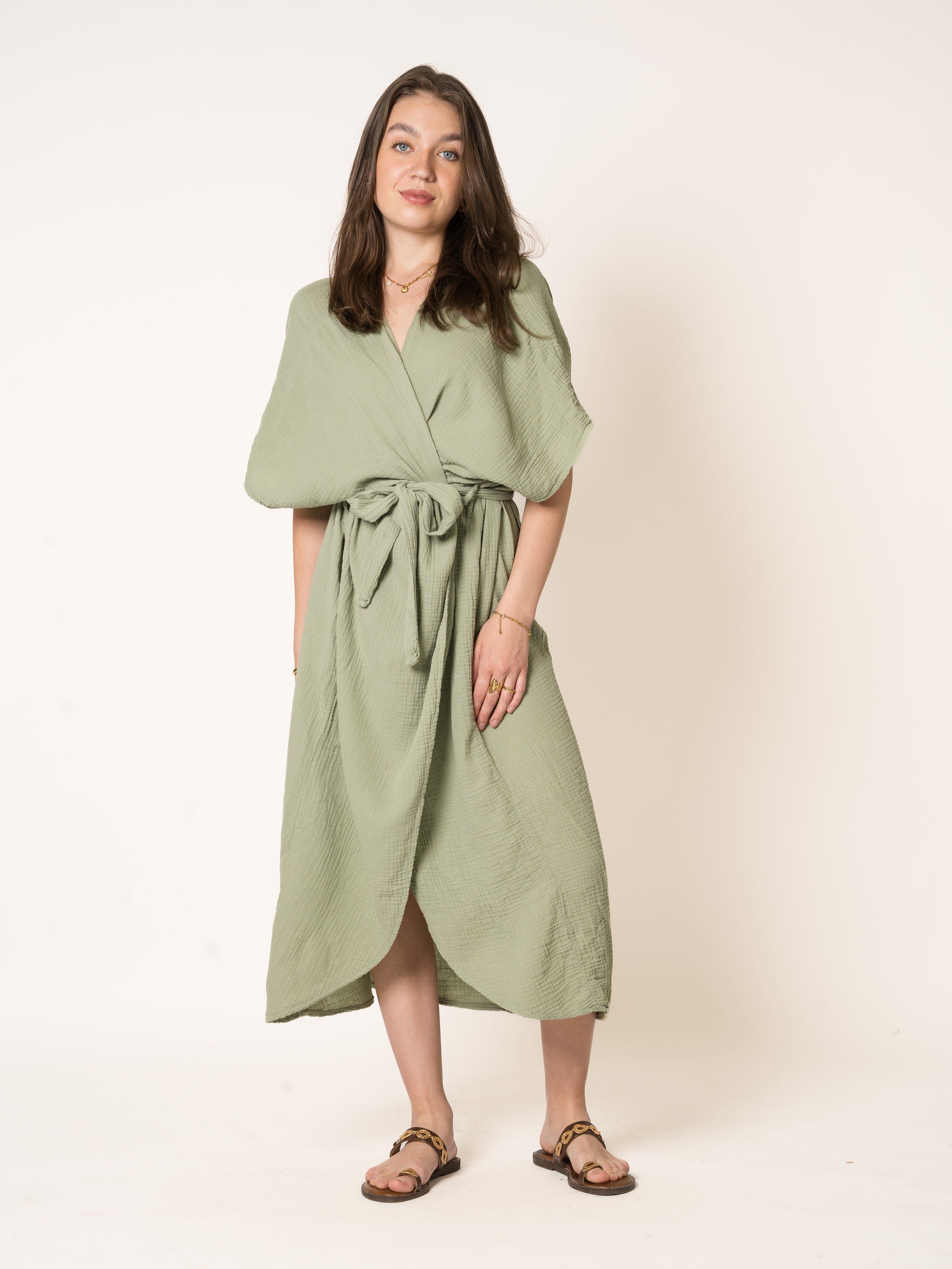 #Farbe_Khaki