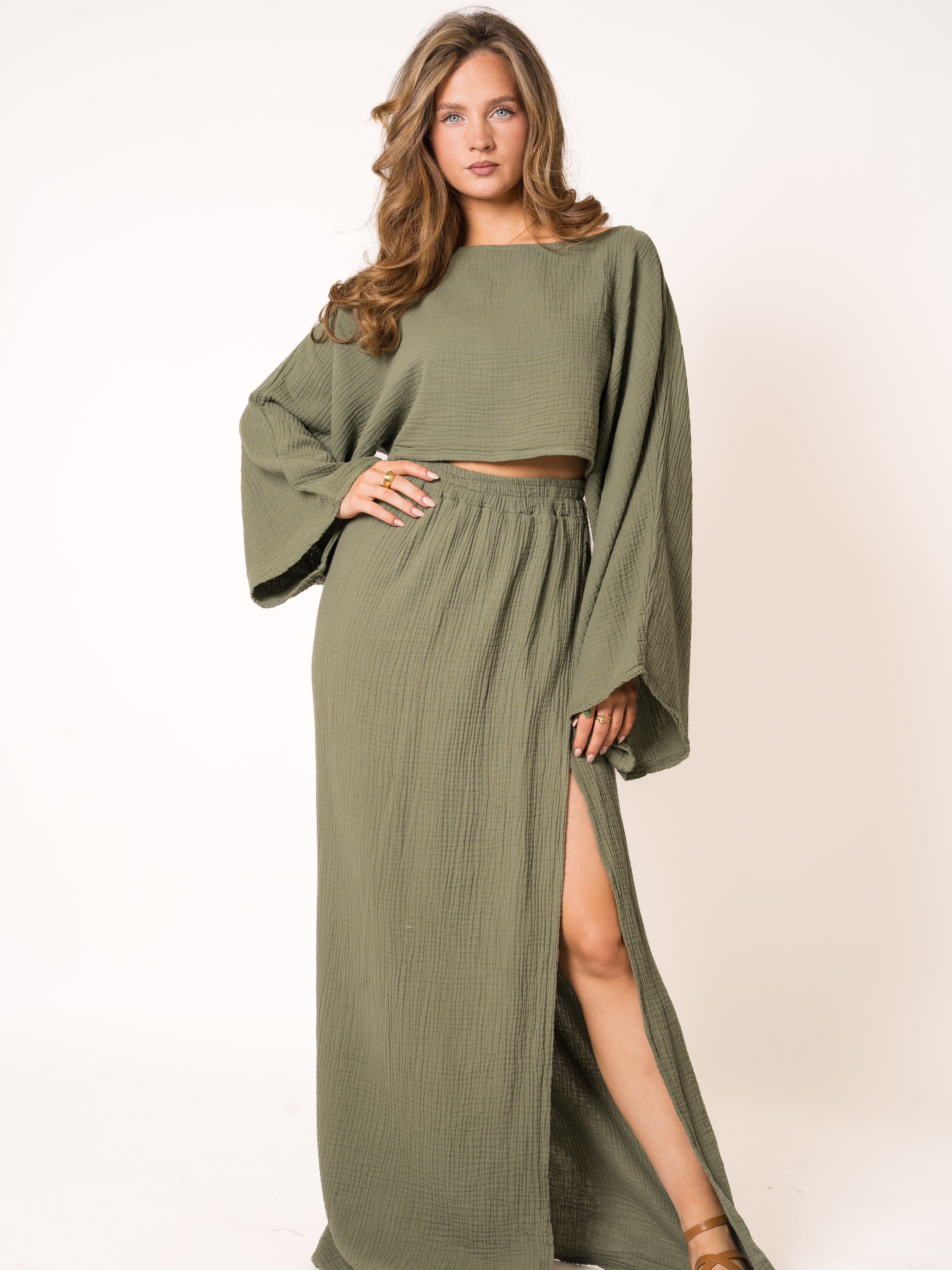 #Farbe_Khaki