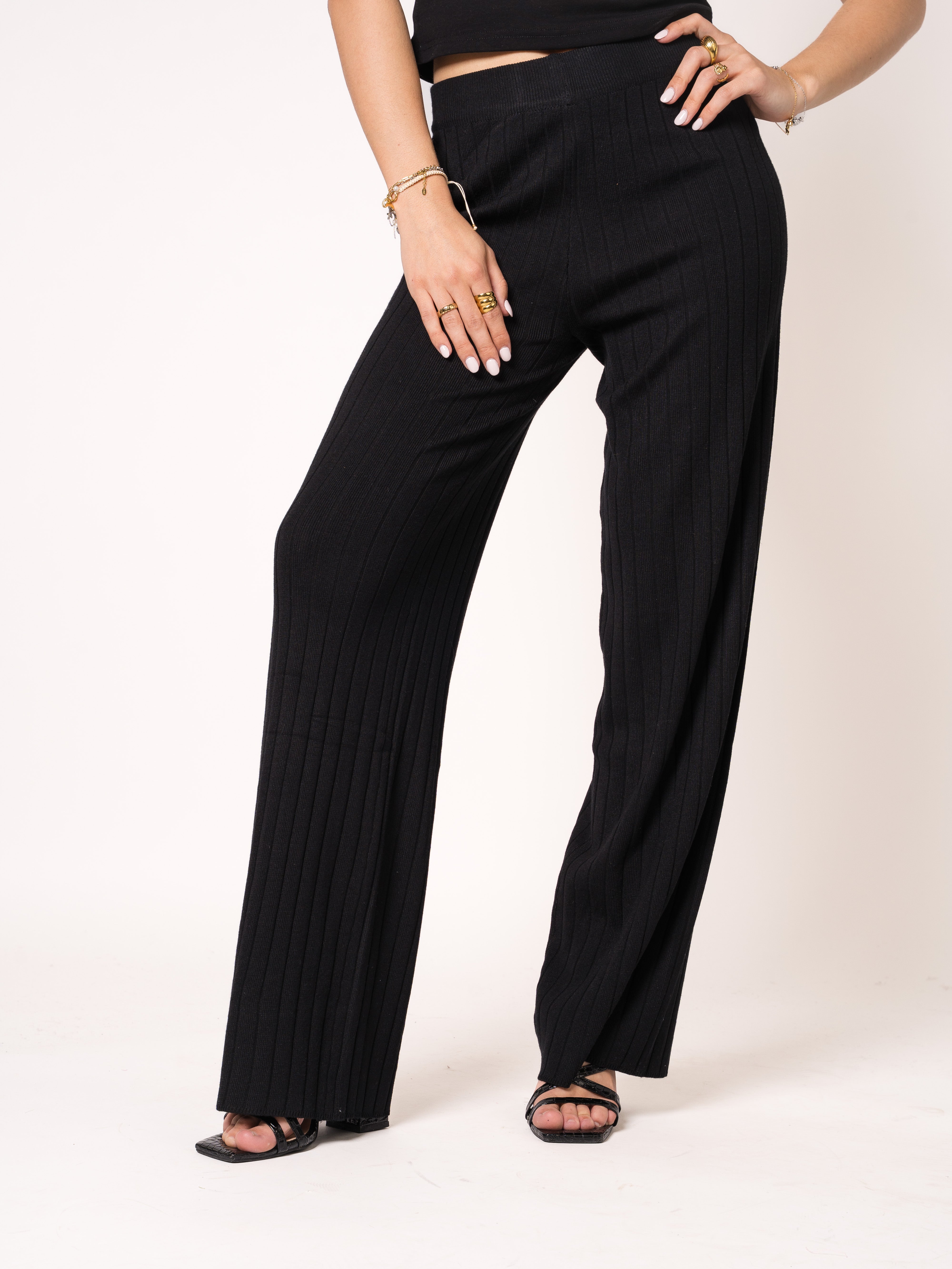 Soft But Classy Knit Straight Leg