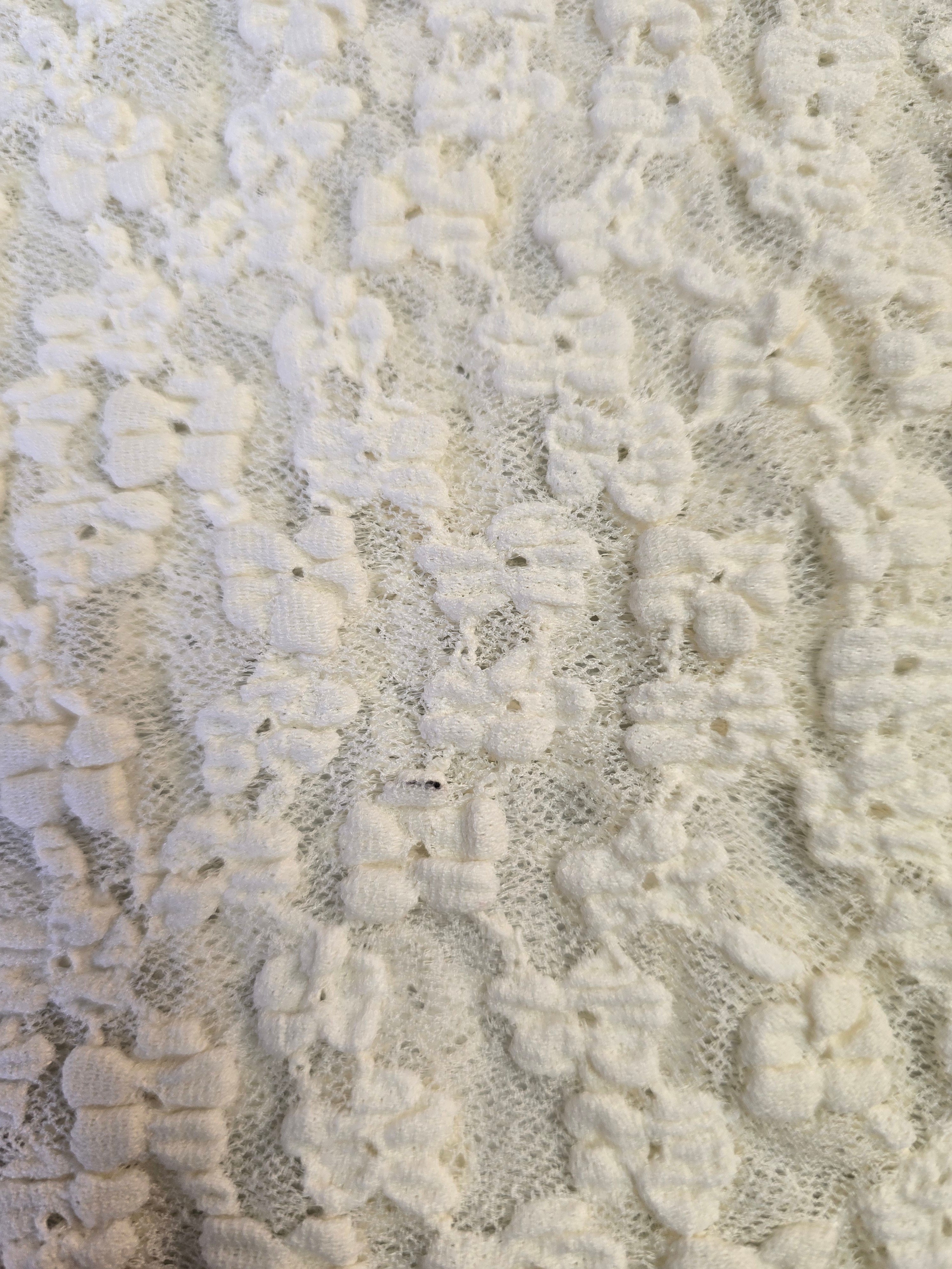 LUCKY DEAL 2231 White Flower Lace Shirt - Creme - vom Umtausch ausgeschlossen -