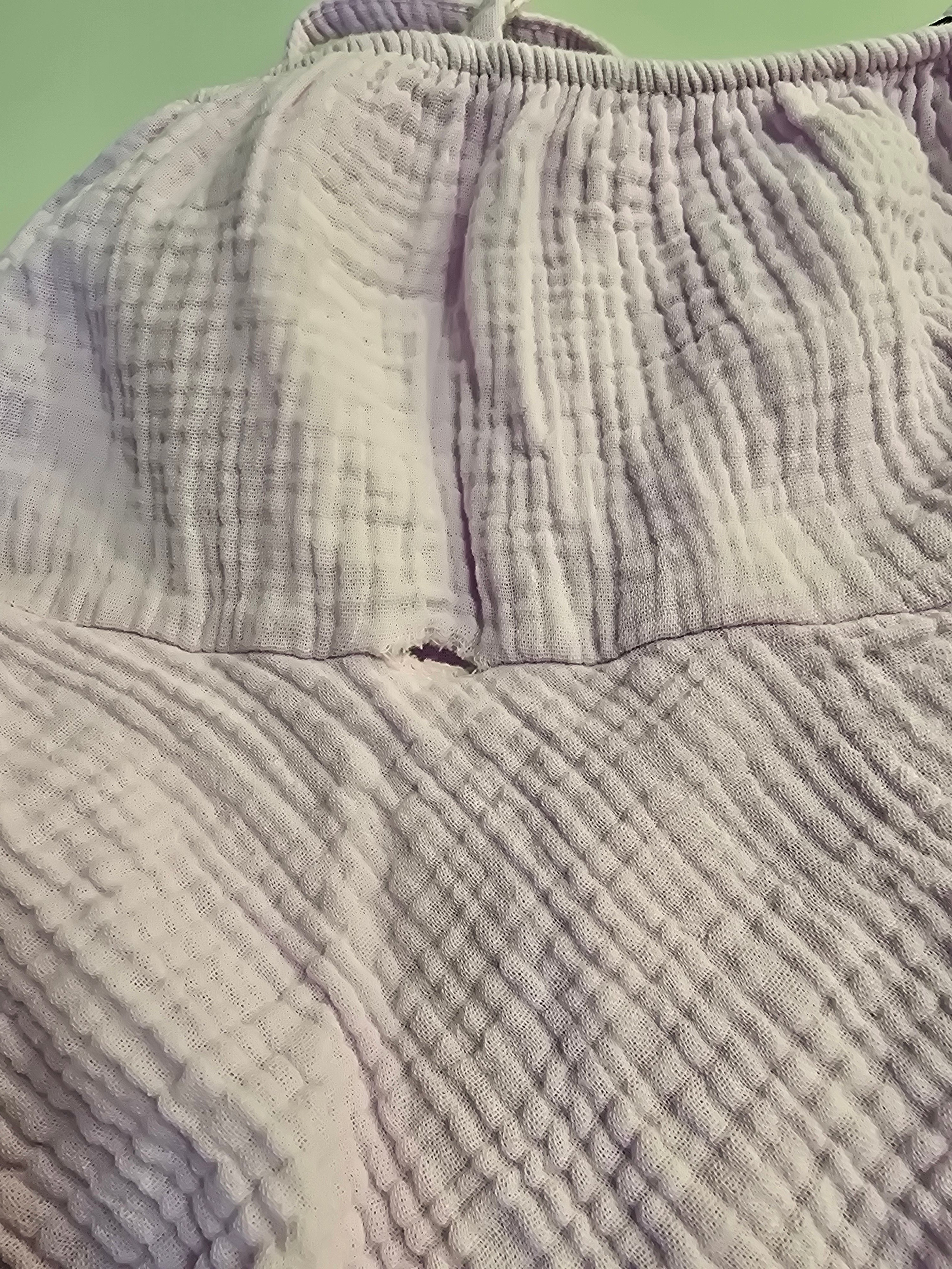 LUCKY DEAL 1425 Musselin Stufen Minikleid - Flieder - vom Umtausch ausgeschlossen -