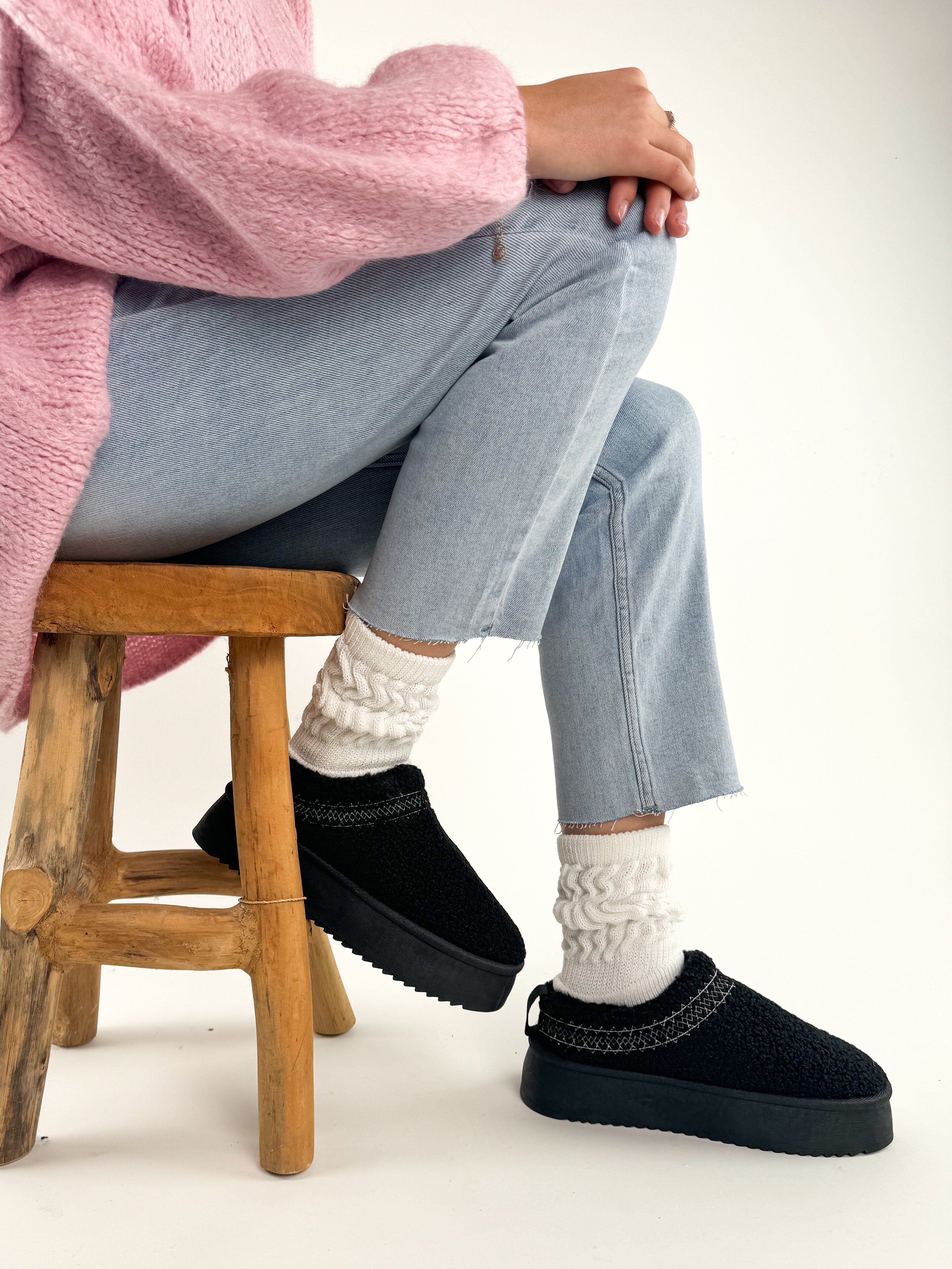 Plateau Teddy Mini Boots Slipper - schwarz
