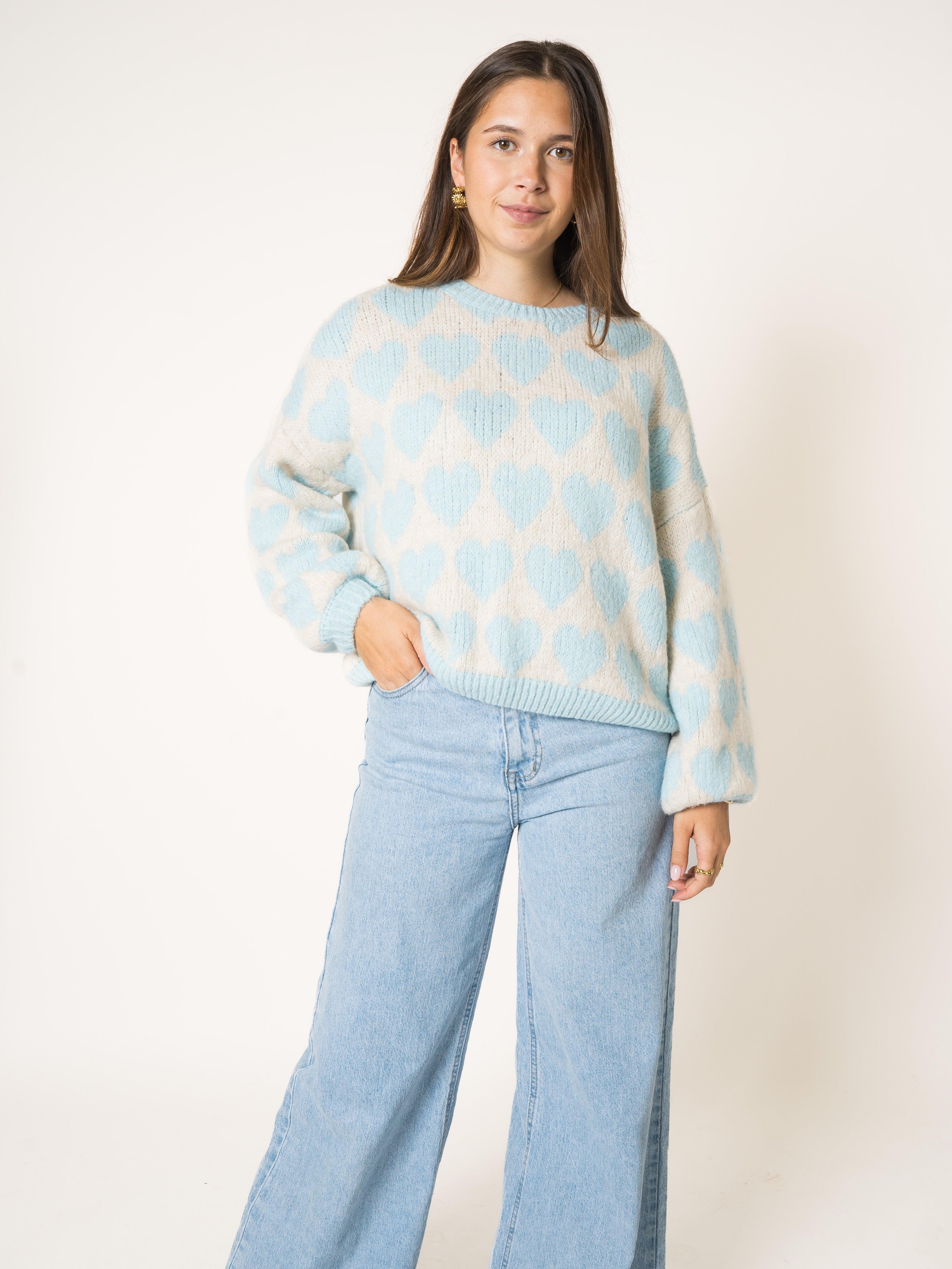 #Farbe_Weiß mit Blau