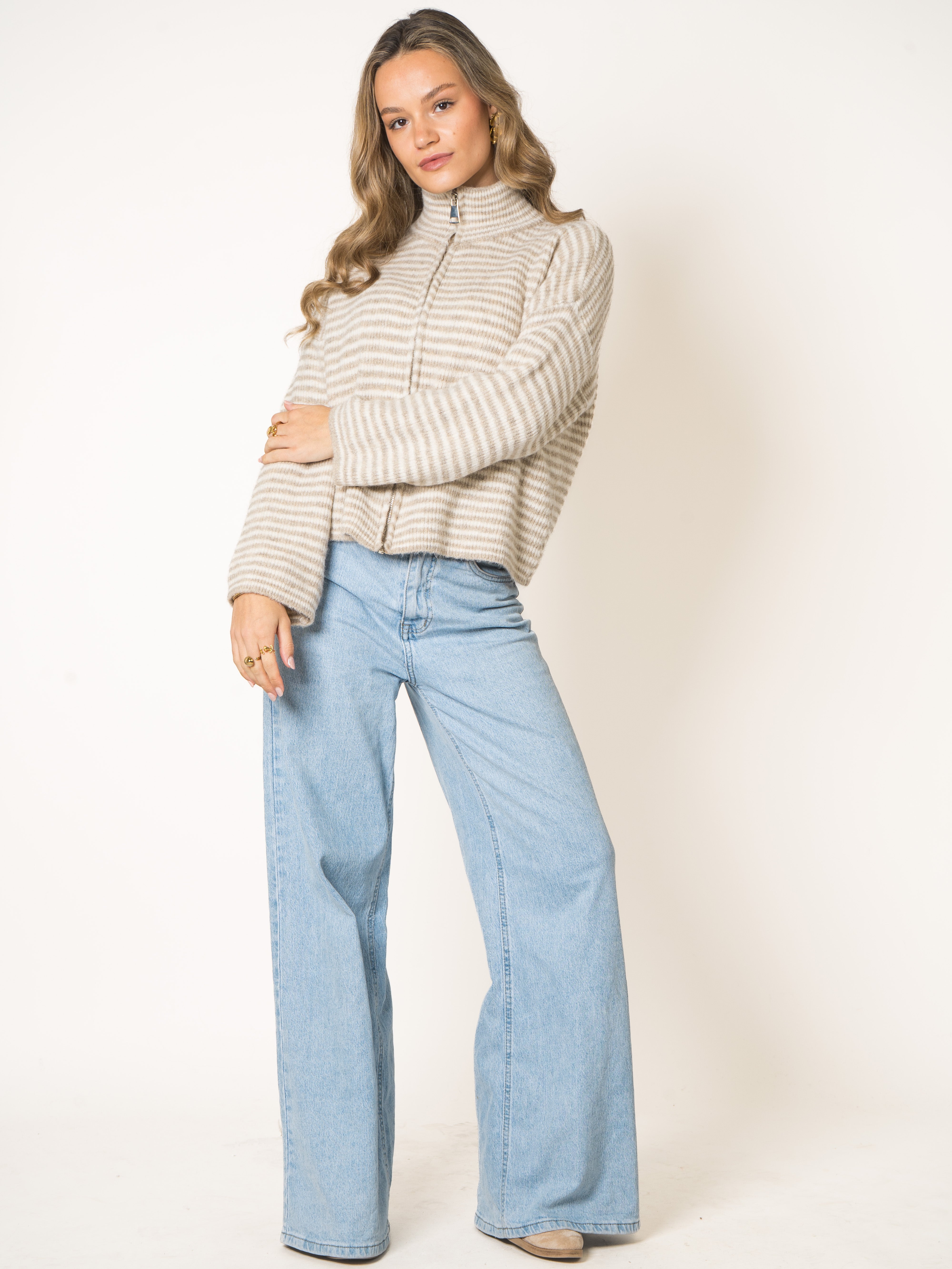 #Farbe_Creme mit Beige