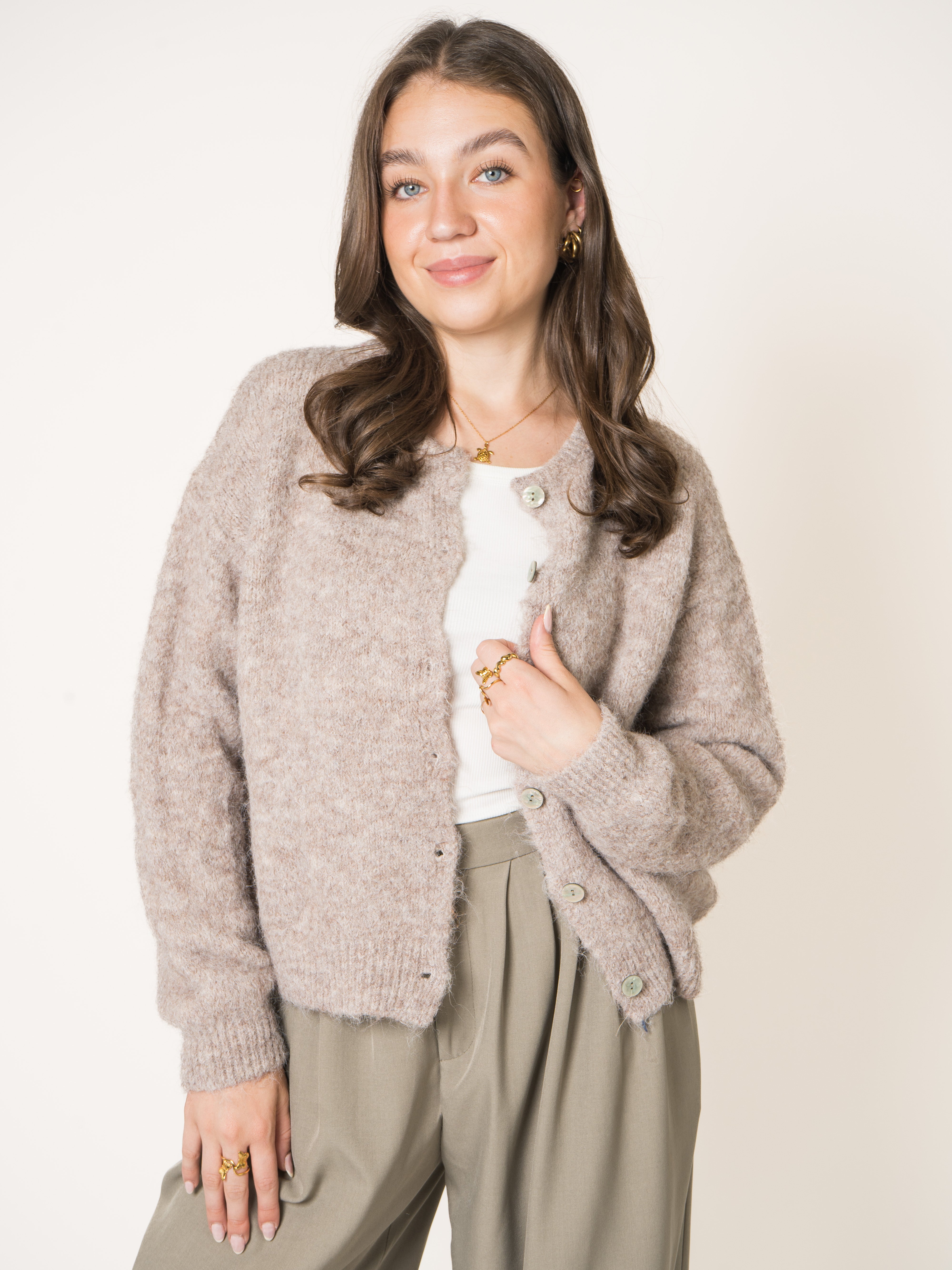 #Farbe_Taupe