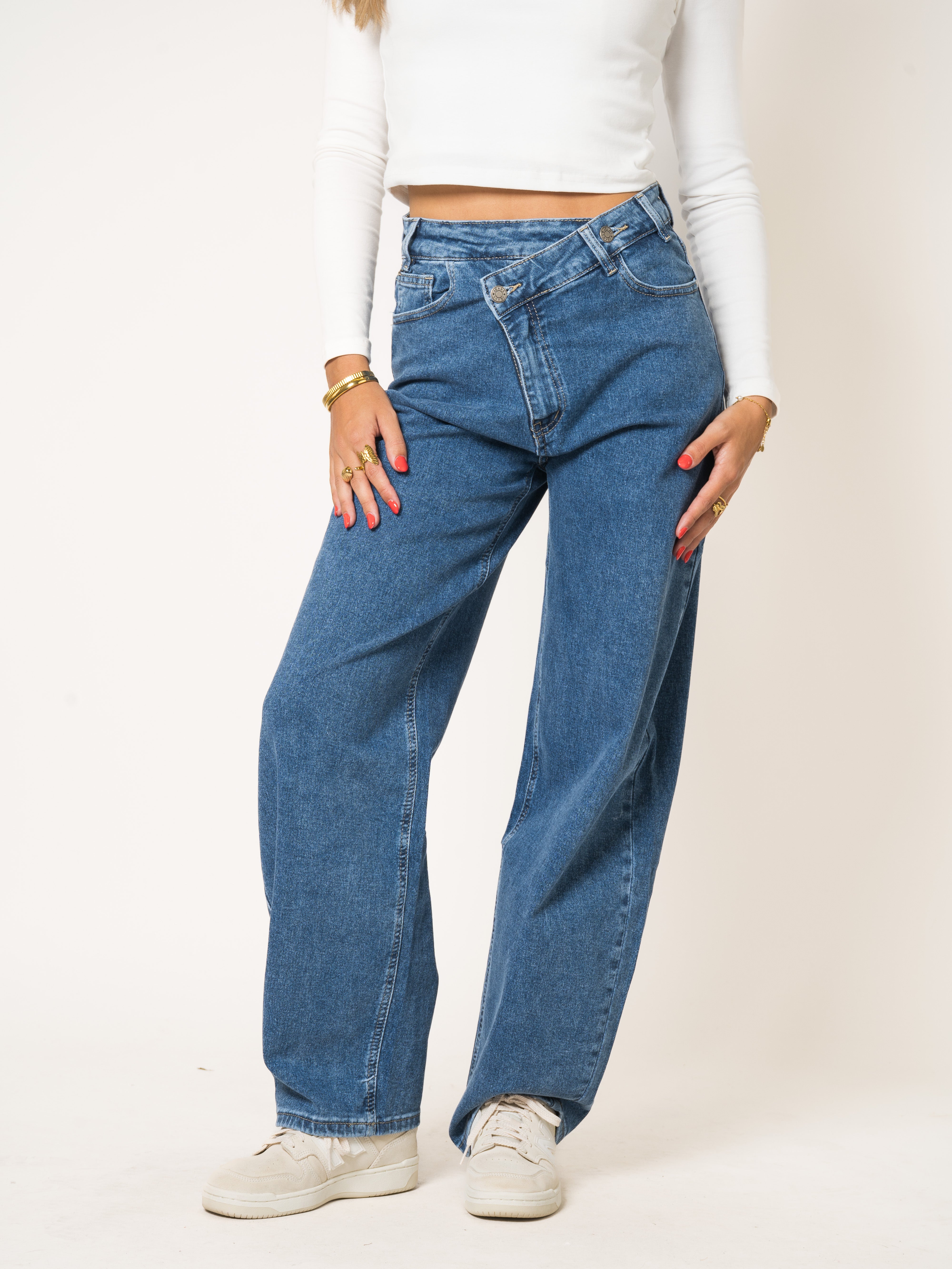 Inspire Barrel Jeans