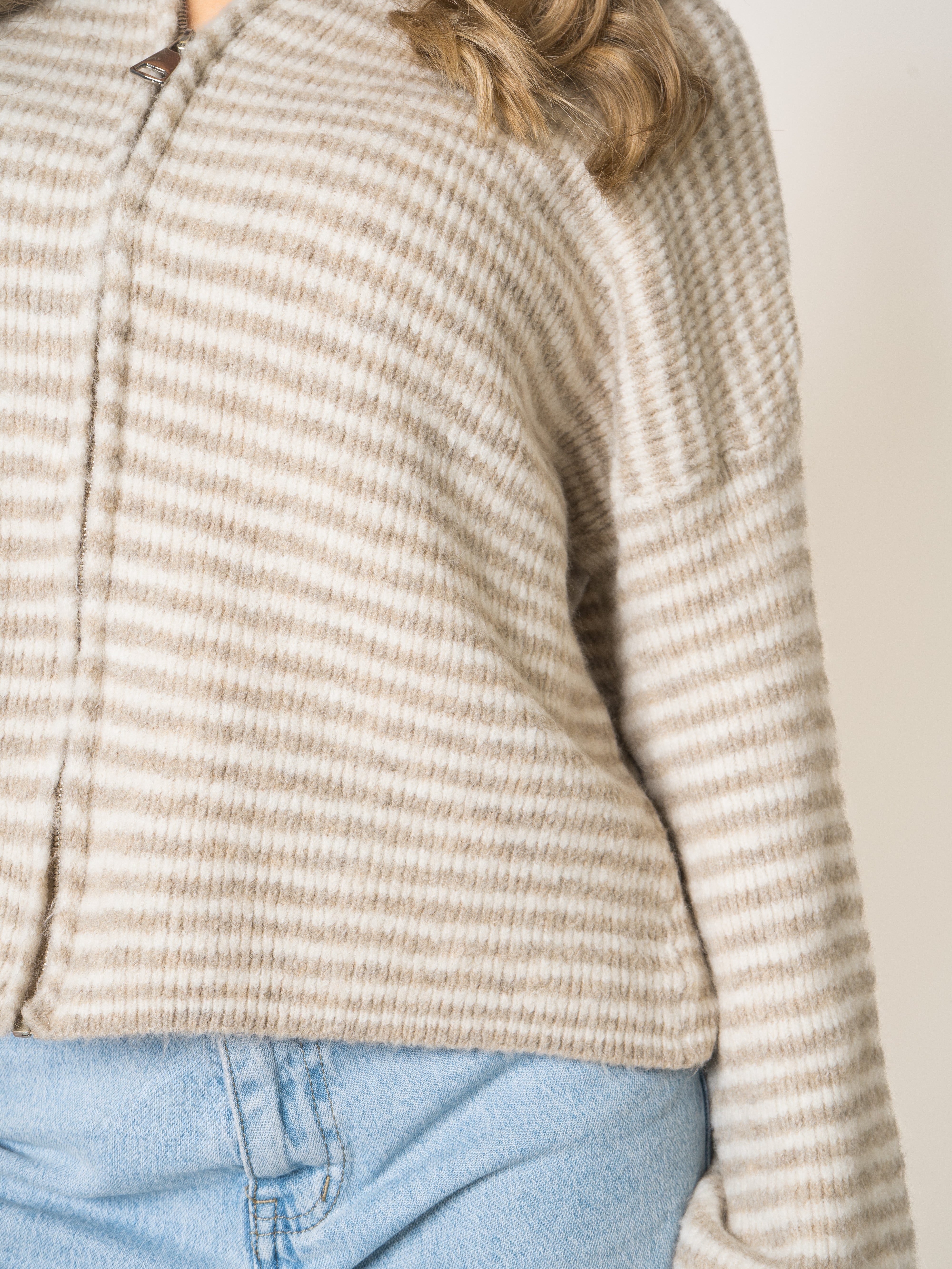 #Farbe_Creme mit Beige