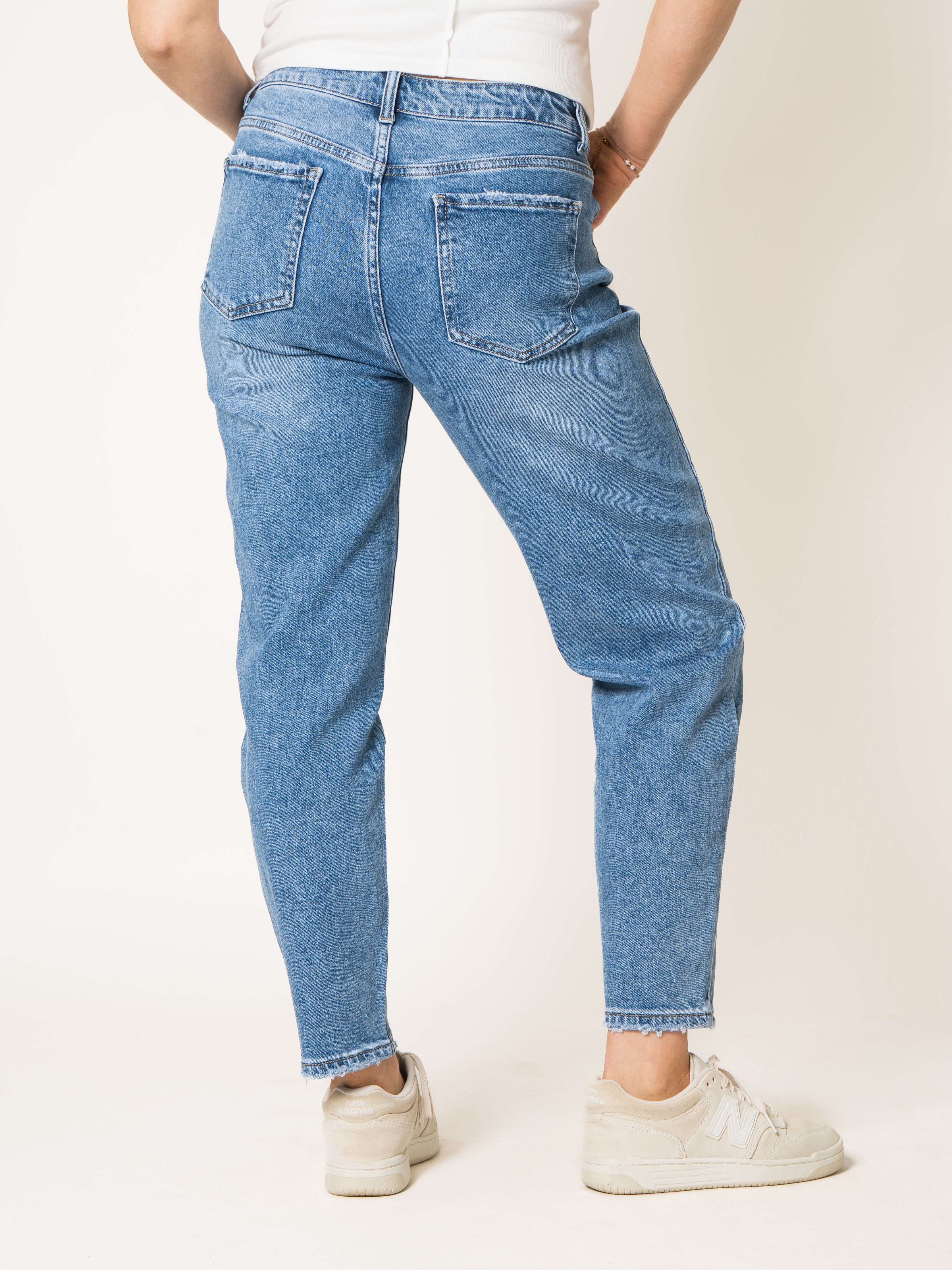 All You Need Mom Fit Jeans
