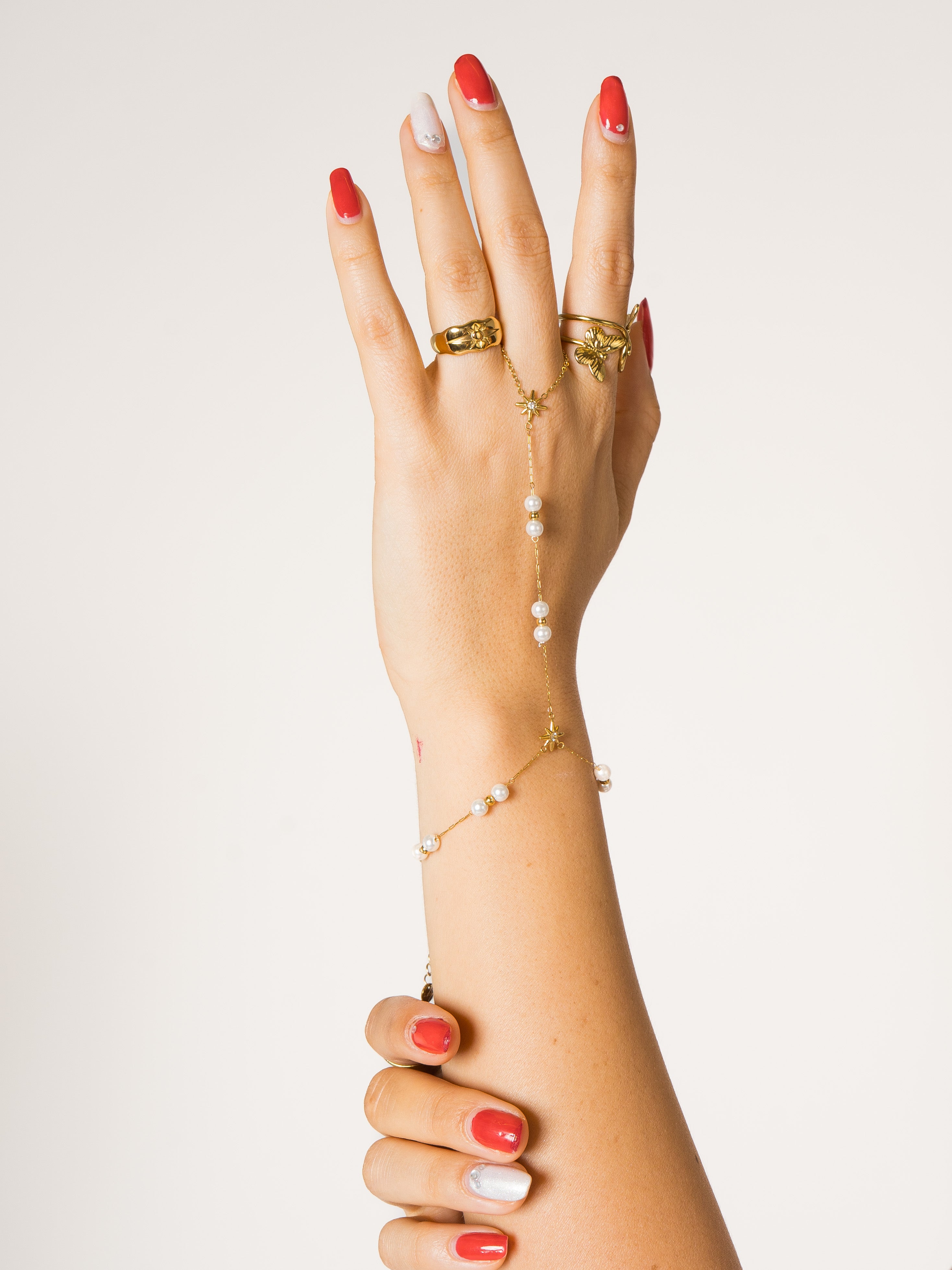 Handkette For All The Baddies