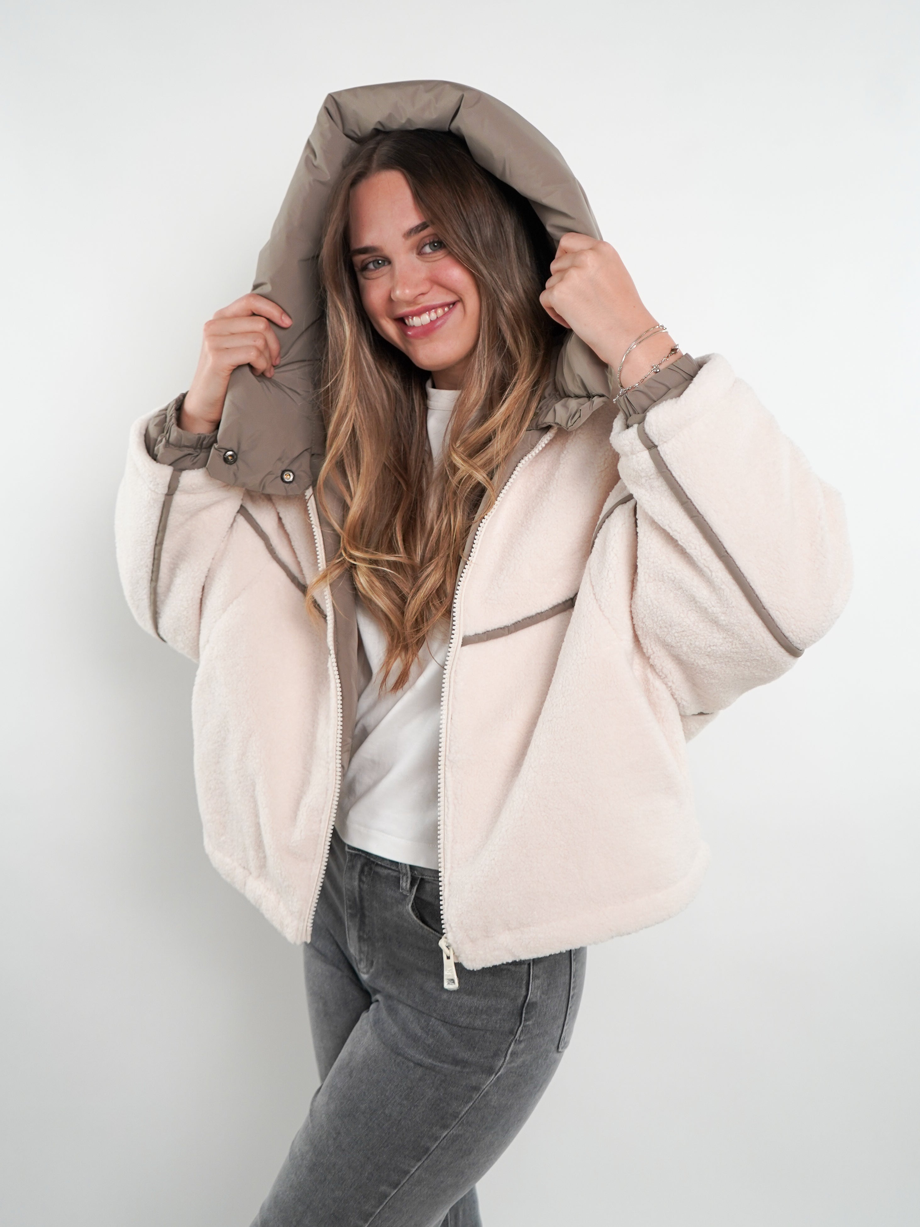 Teddyjacke Astrid - Weiß mit Khaki
