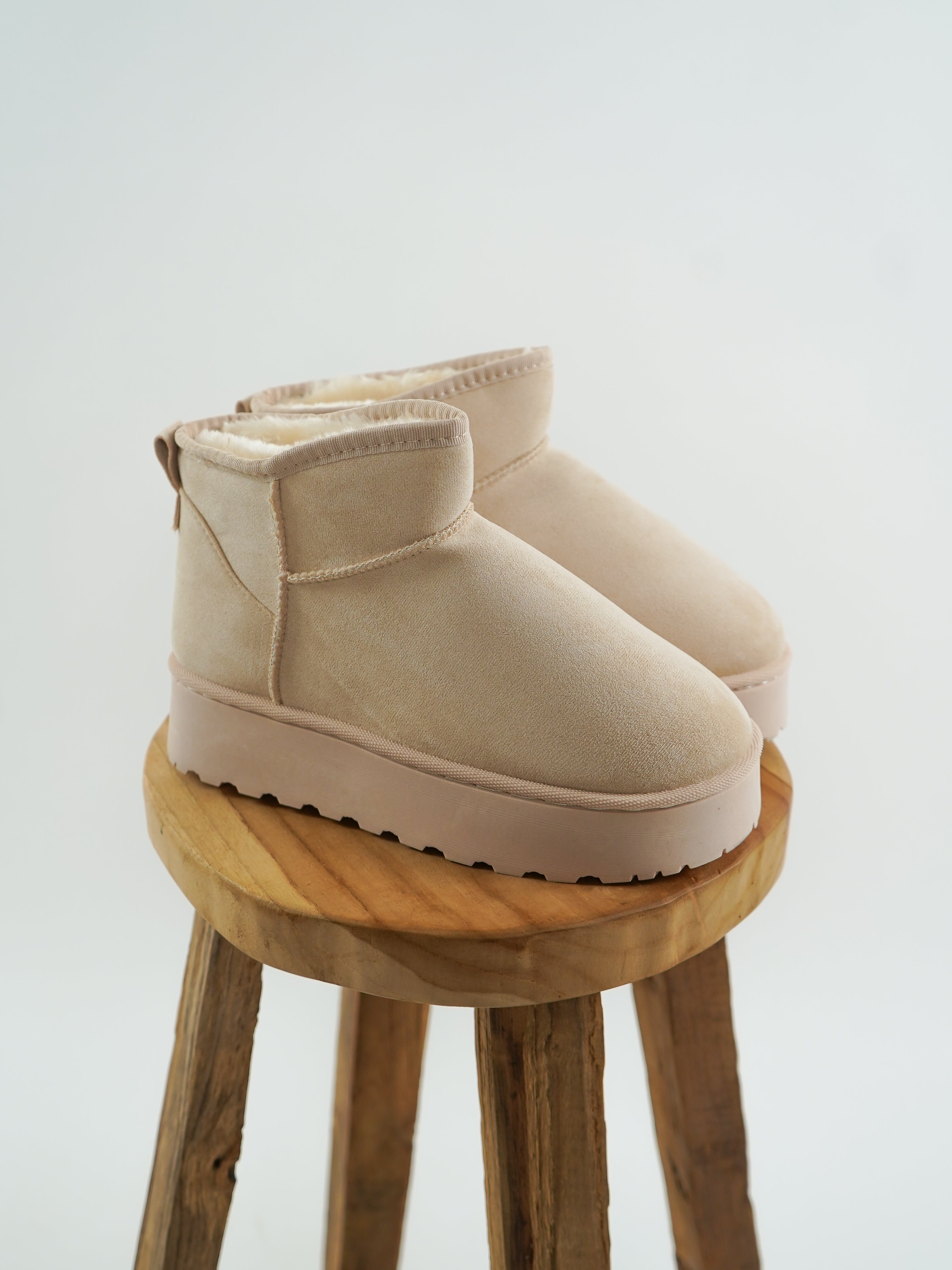 Classic Mini Boots - Light Beige