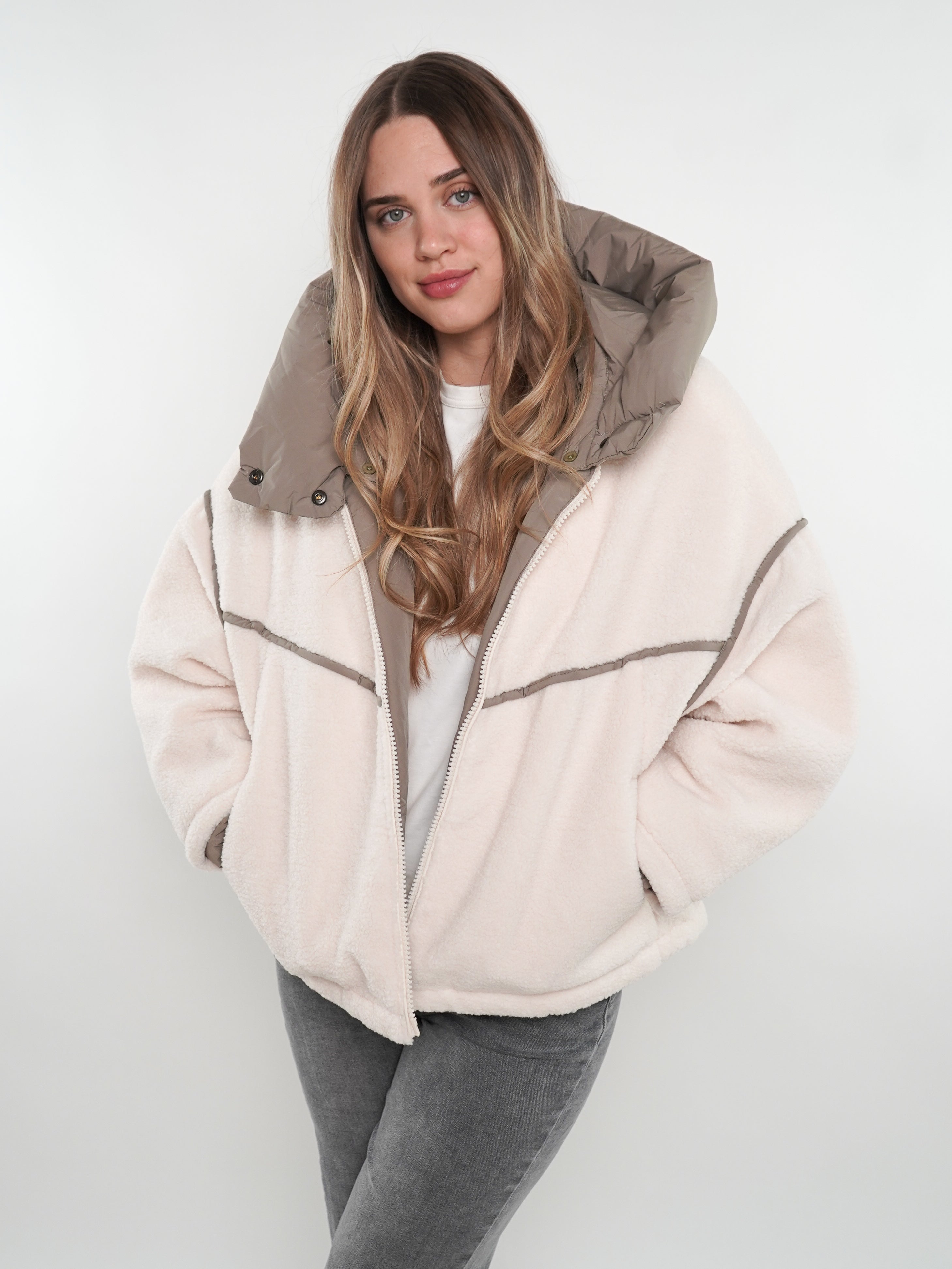 Teddyjacke Astrid - Weiß mit Khaki