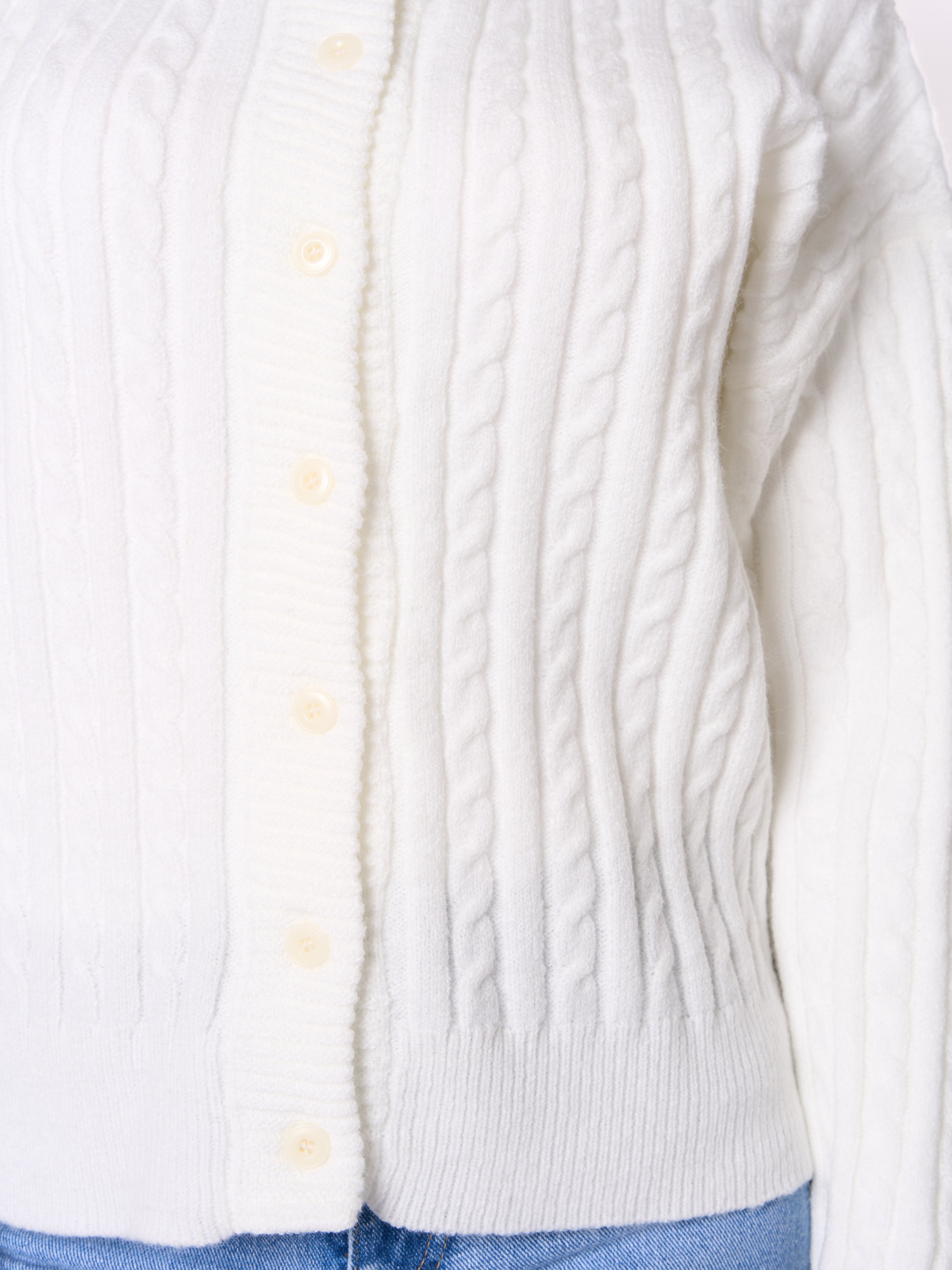 Zopfmuster Strickjacke Emma - Weiß