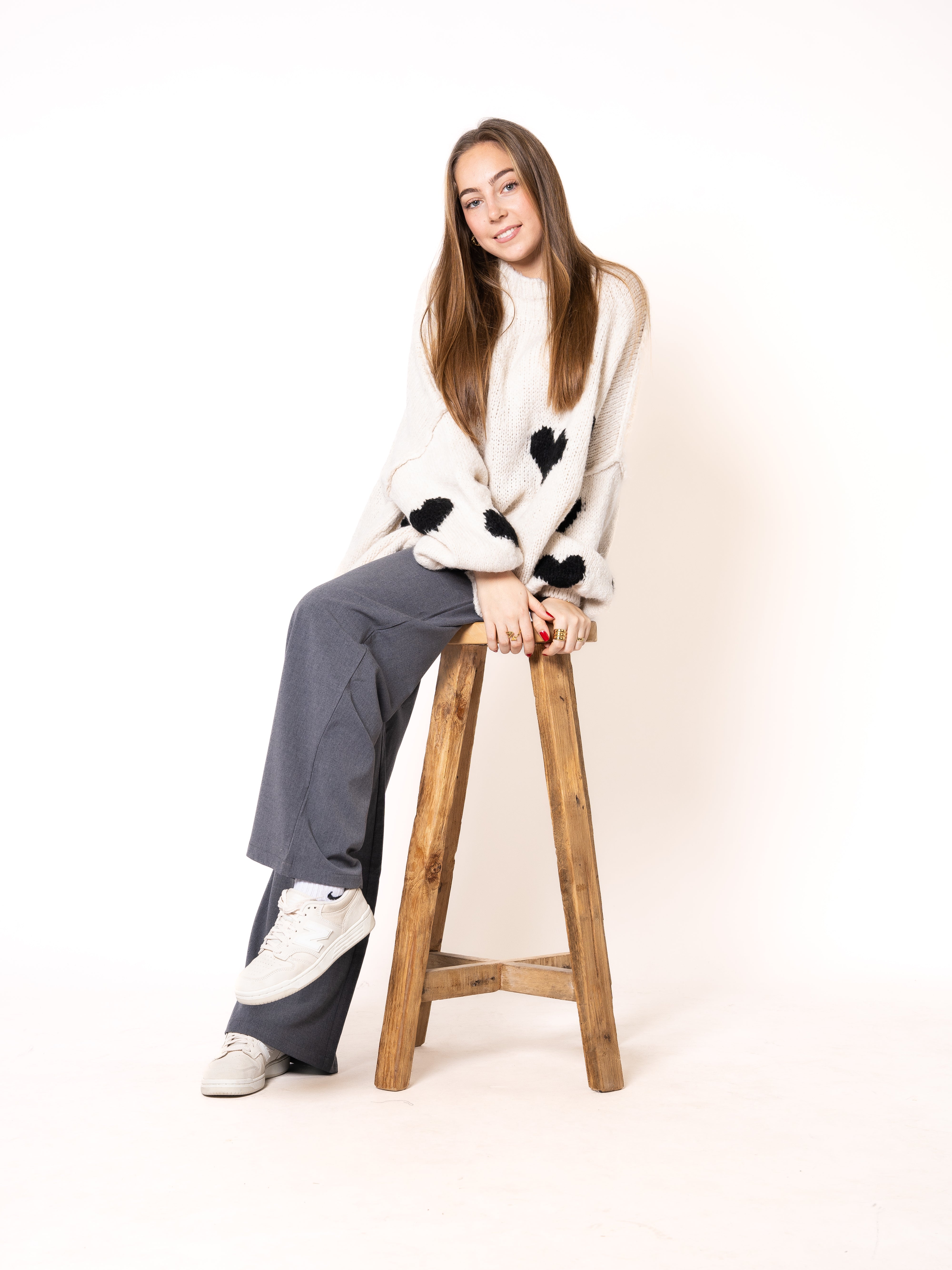 Strickpullover Felina mit Herzchen - Creme mit Schwarz