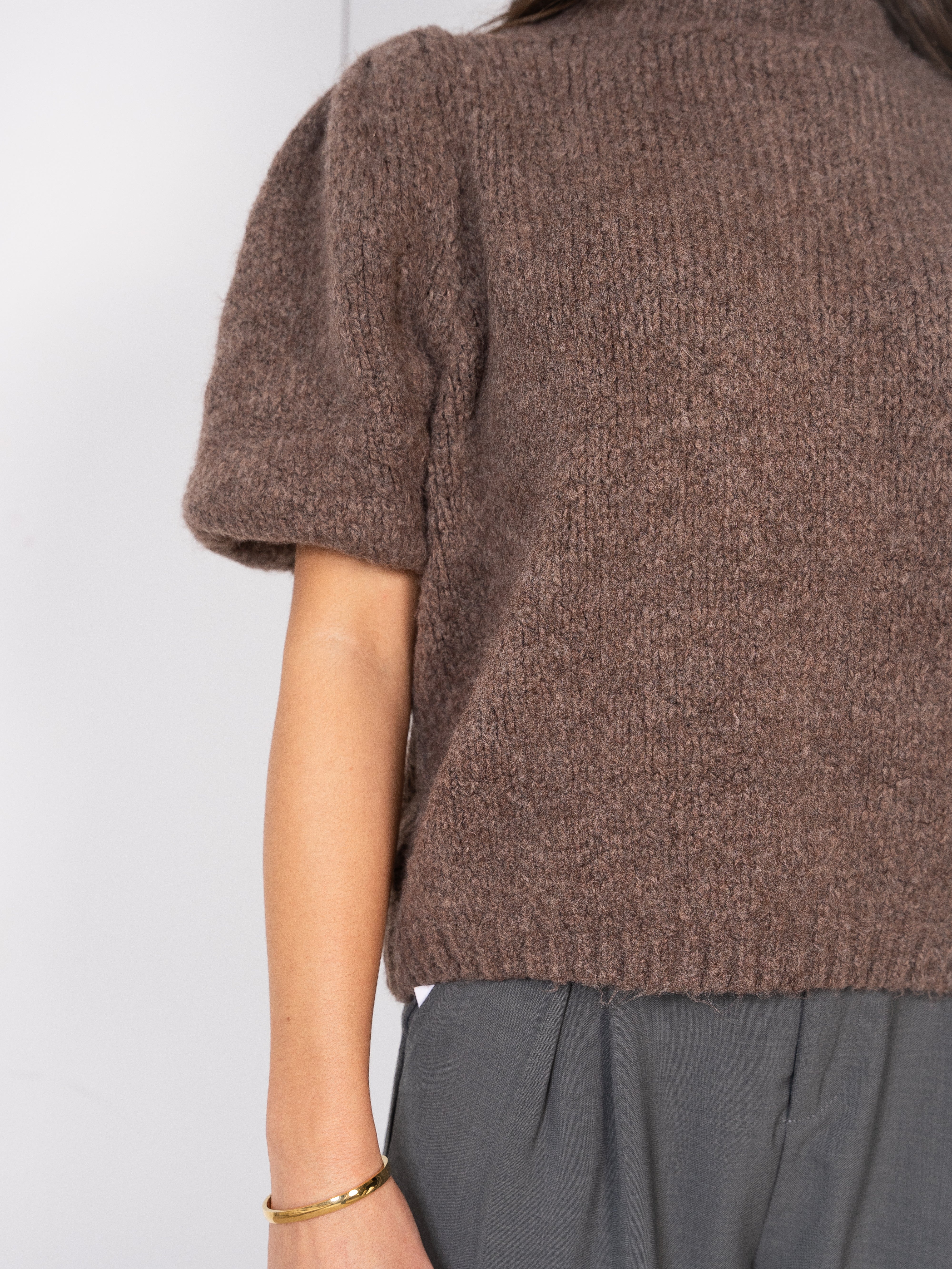 Carissa Volant Strickshirt - Braun