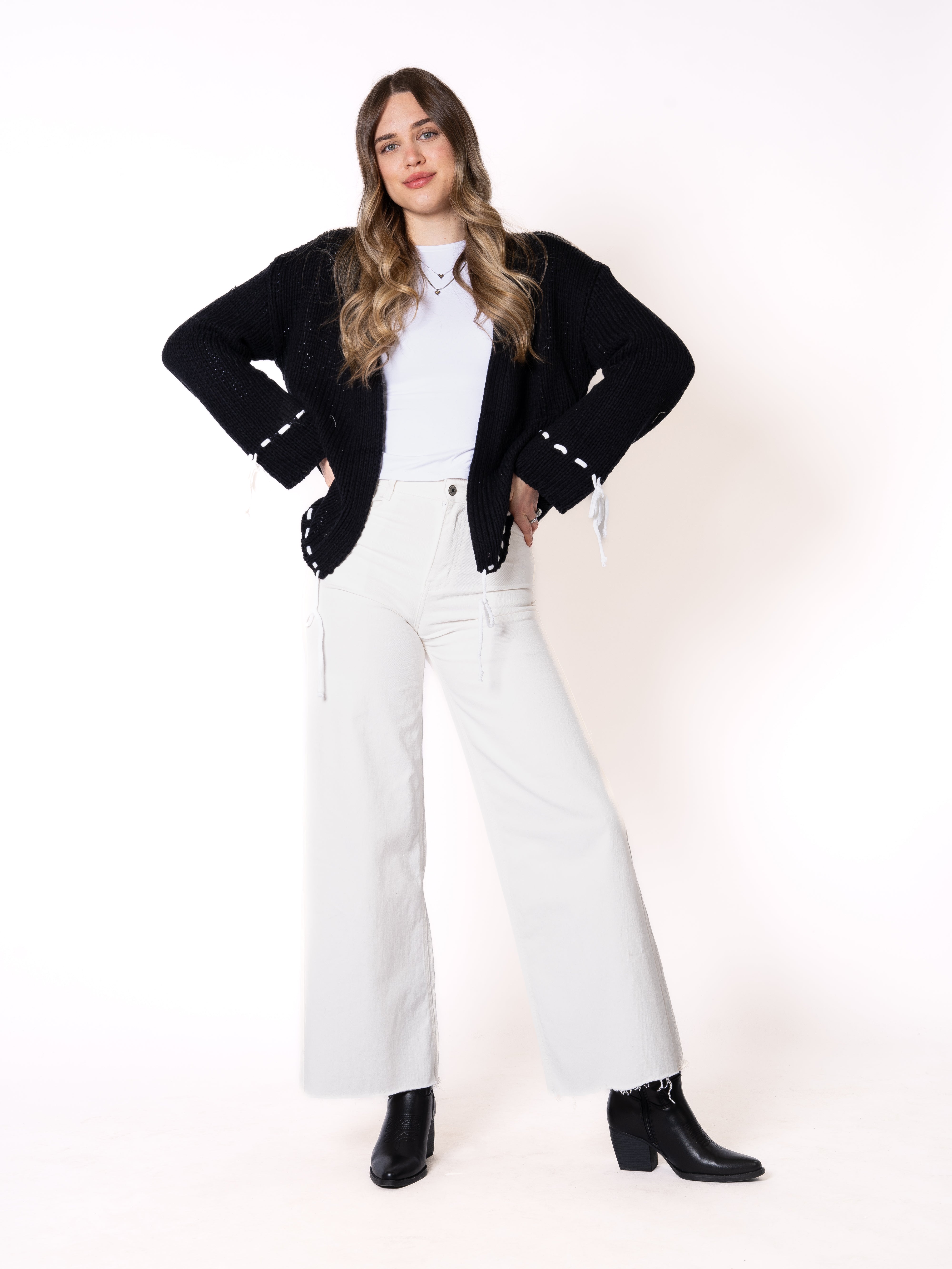 Just A Girl Knit Cardigan - Schwarz